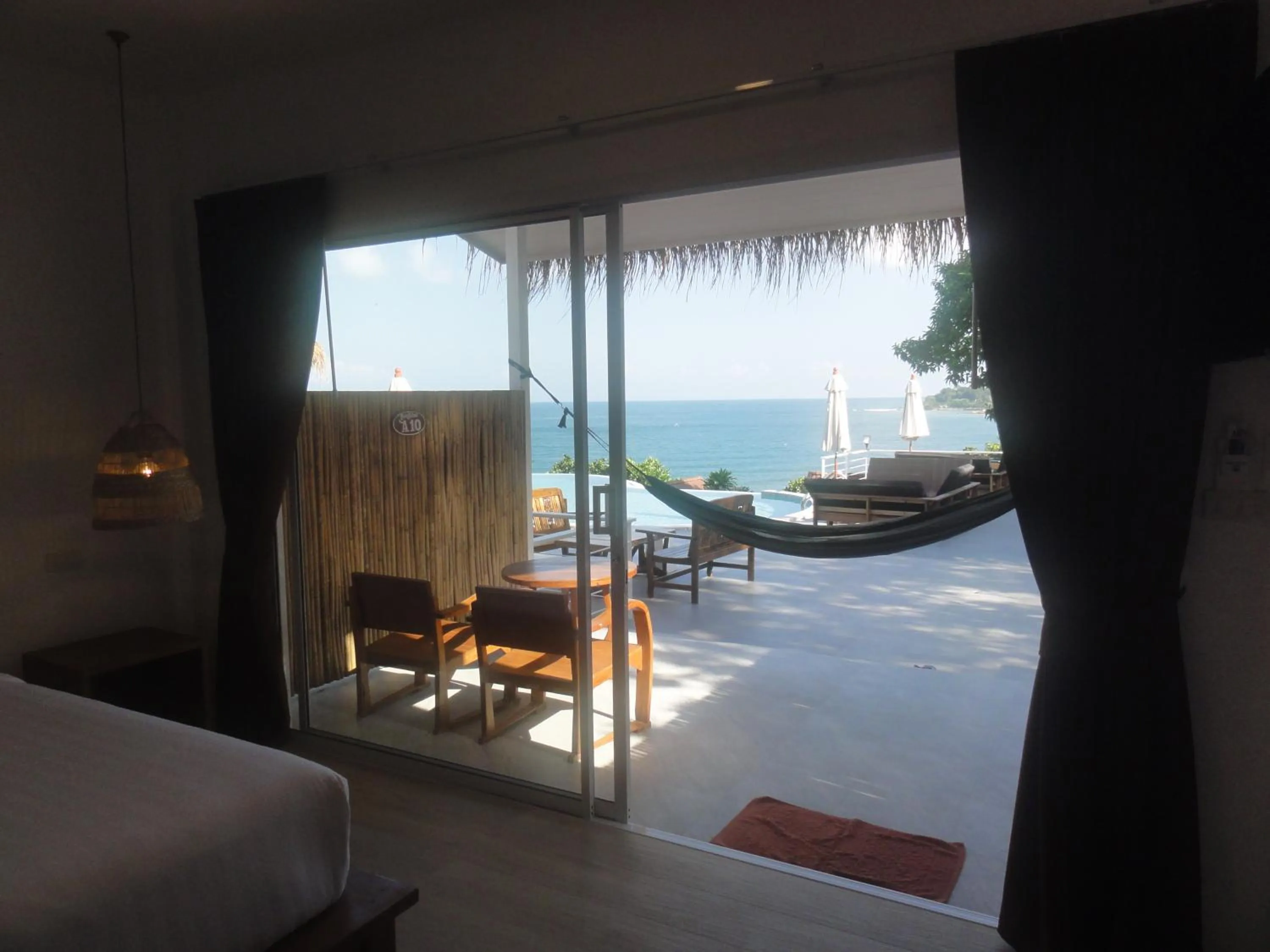 Photo of the whole room in High Life Bungalow