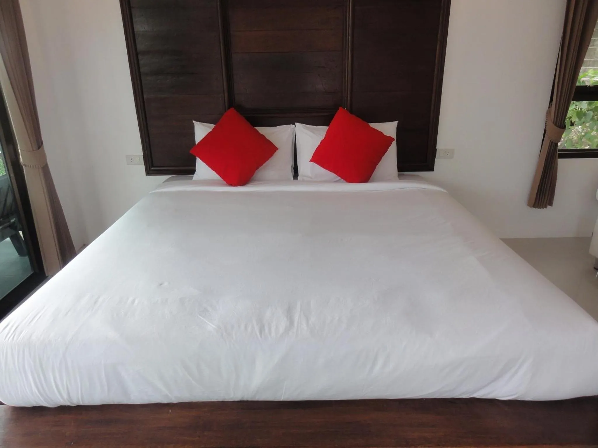 Bed in High Life Bungalow