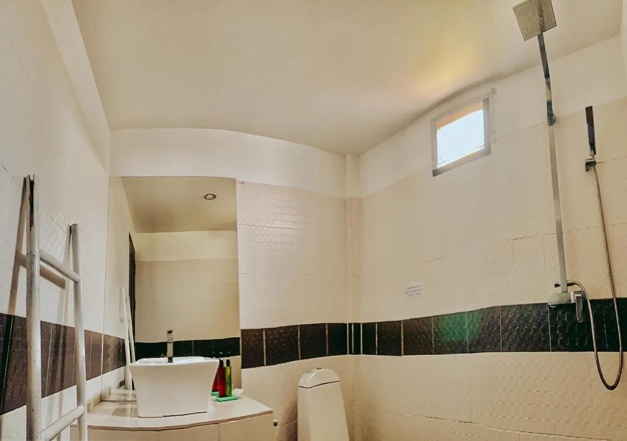 Bathroom in High Life Bungalow