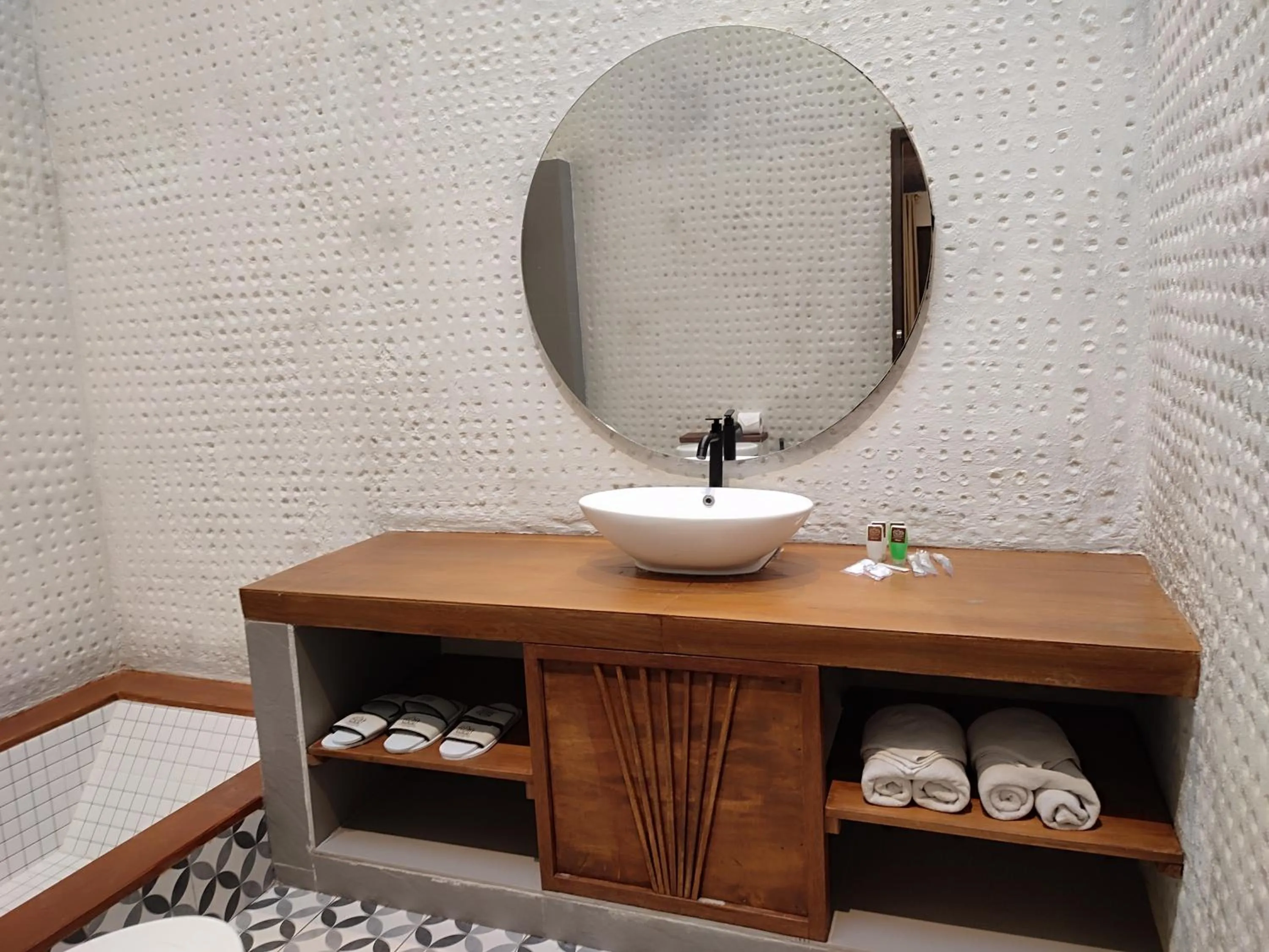 Bathroom in Imah Seniman