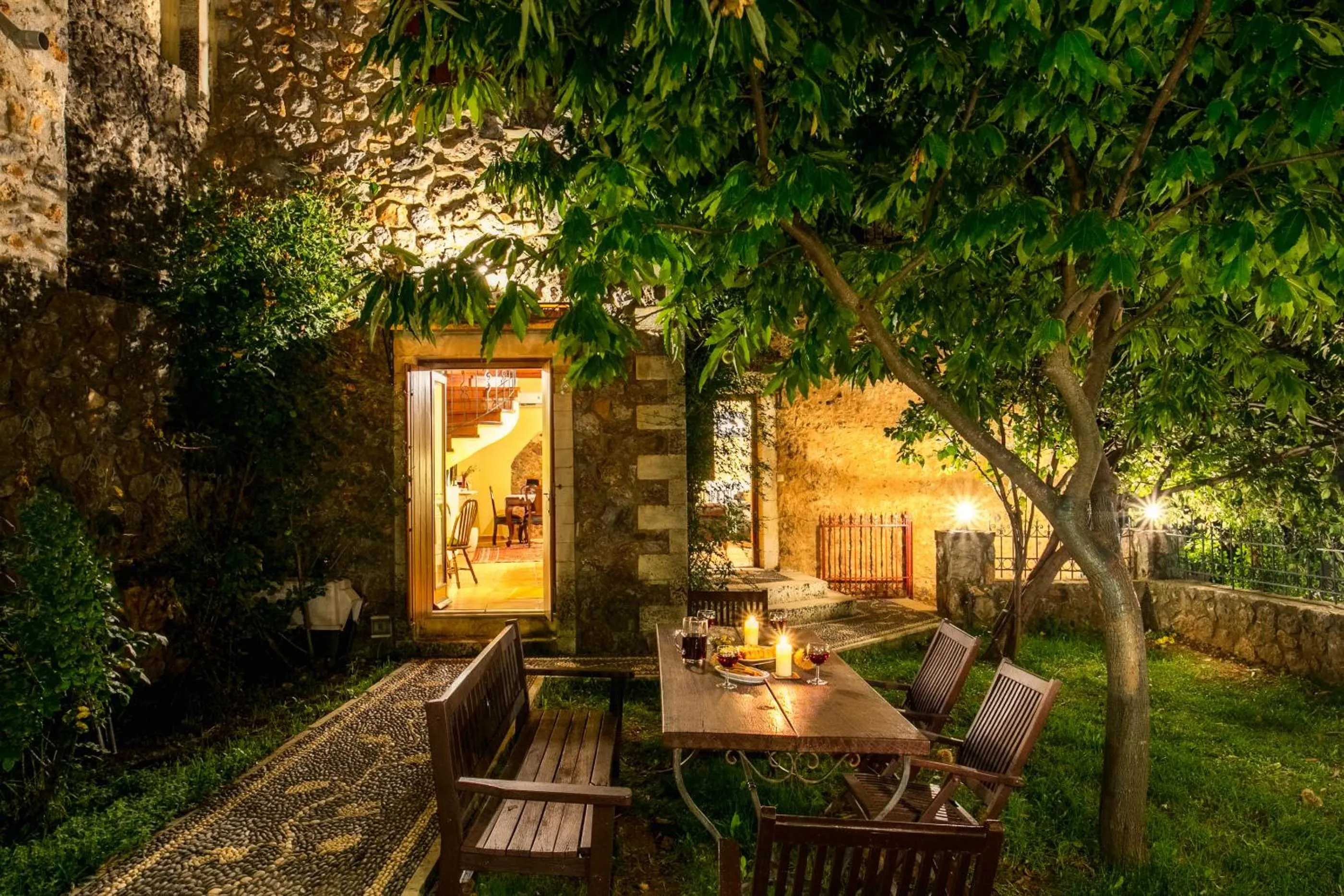 Restaurant/places to eat in Ifigenia Theriso Village