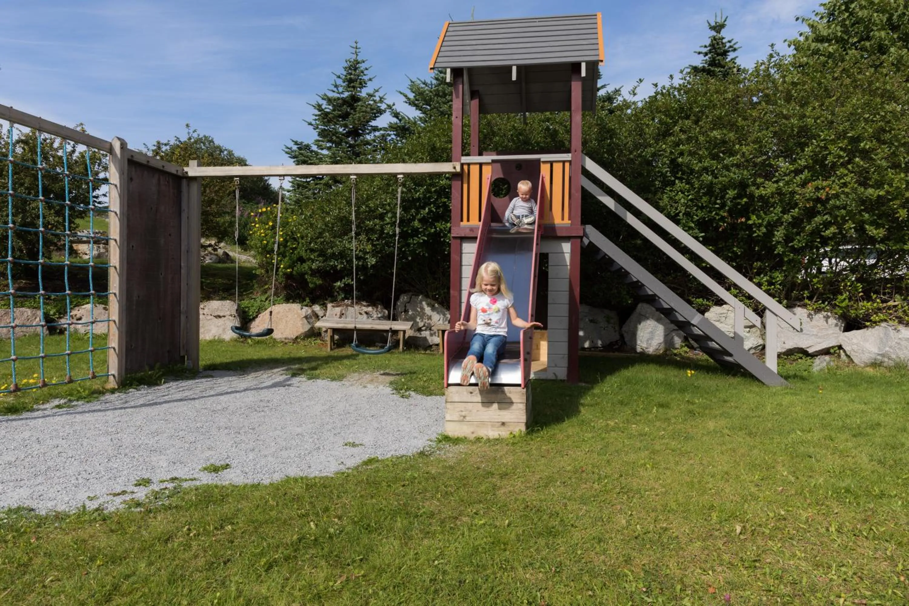 Children play ground in Dolmsundet Hotell Hitra