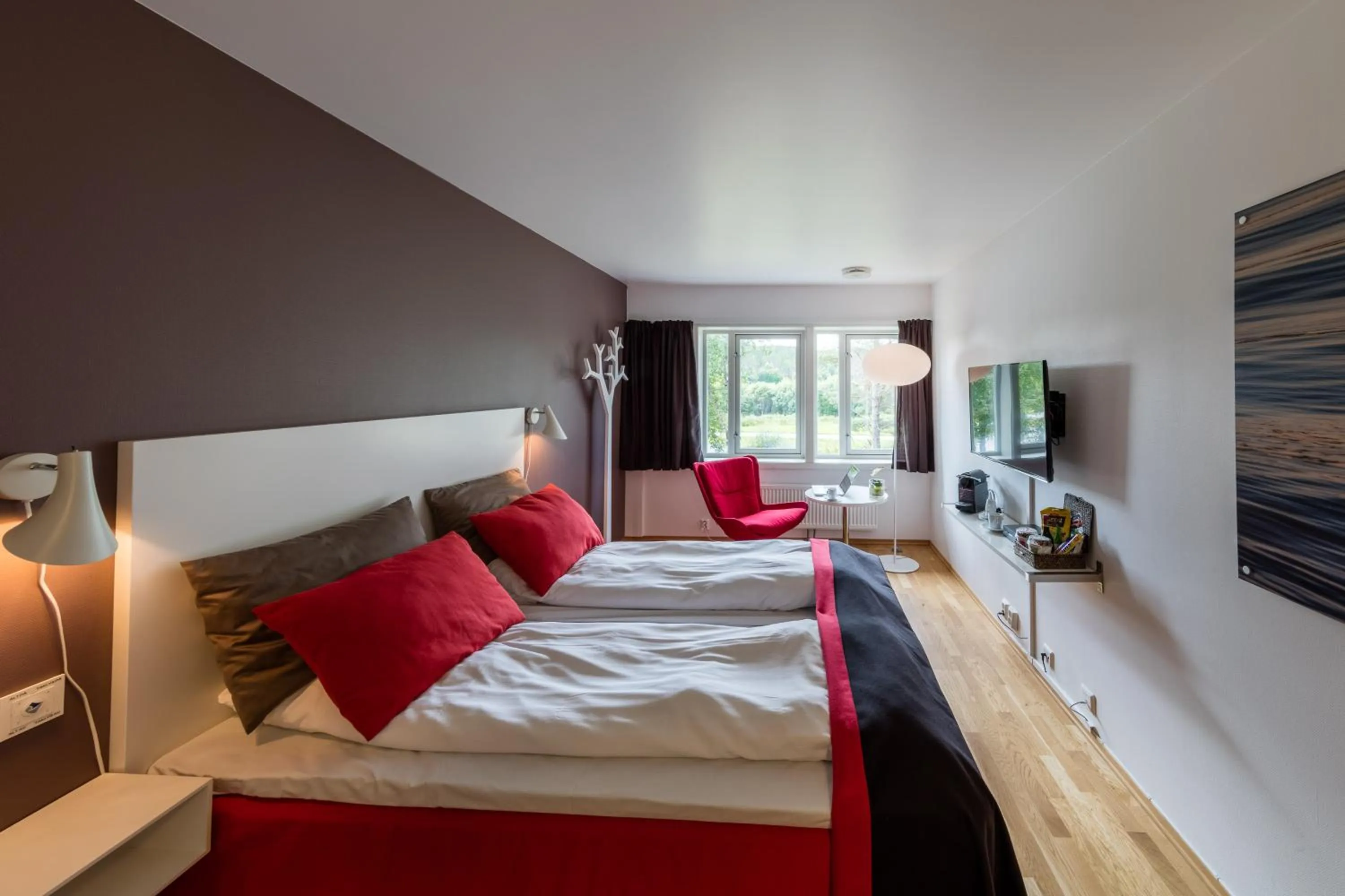 Day, Bed in Dolmsundet Hotell Hitra