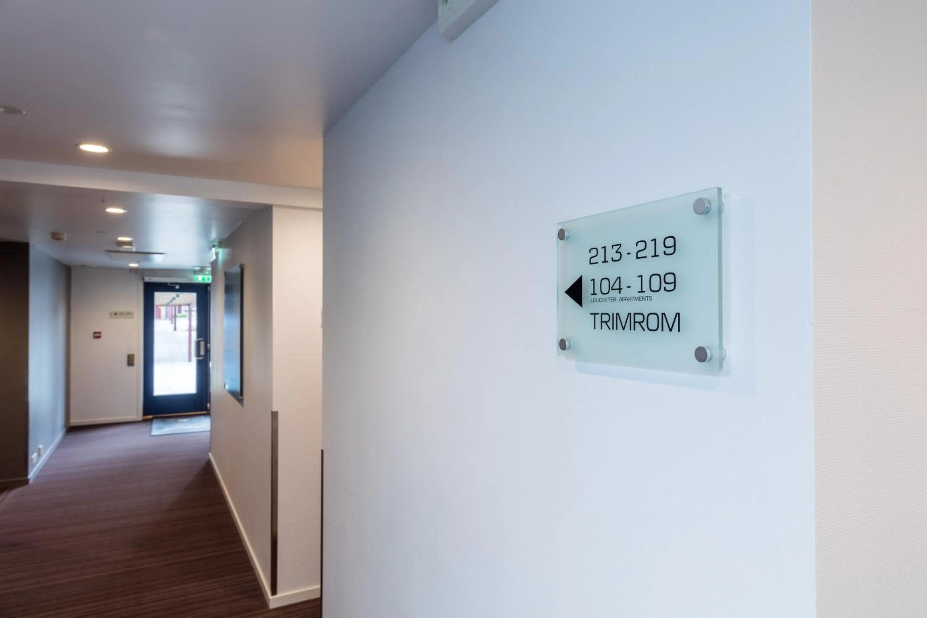 Day in Dolmsundet Hotell Hitra