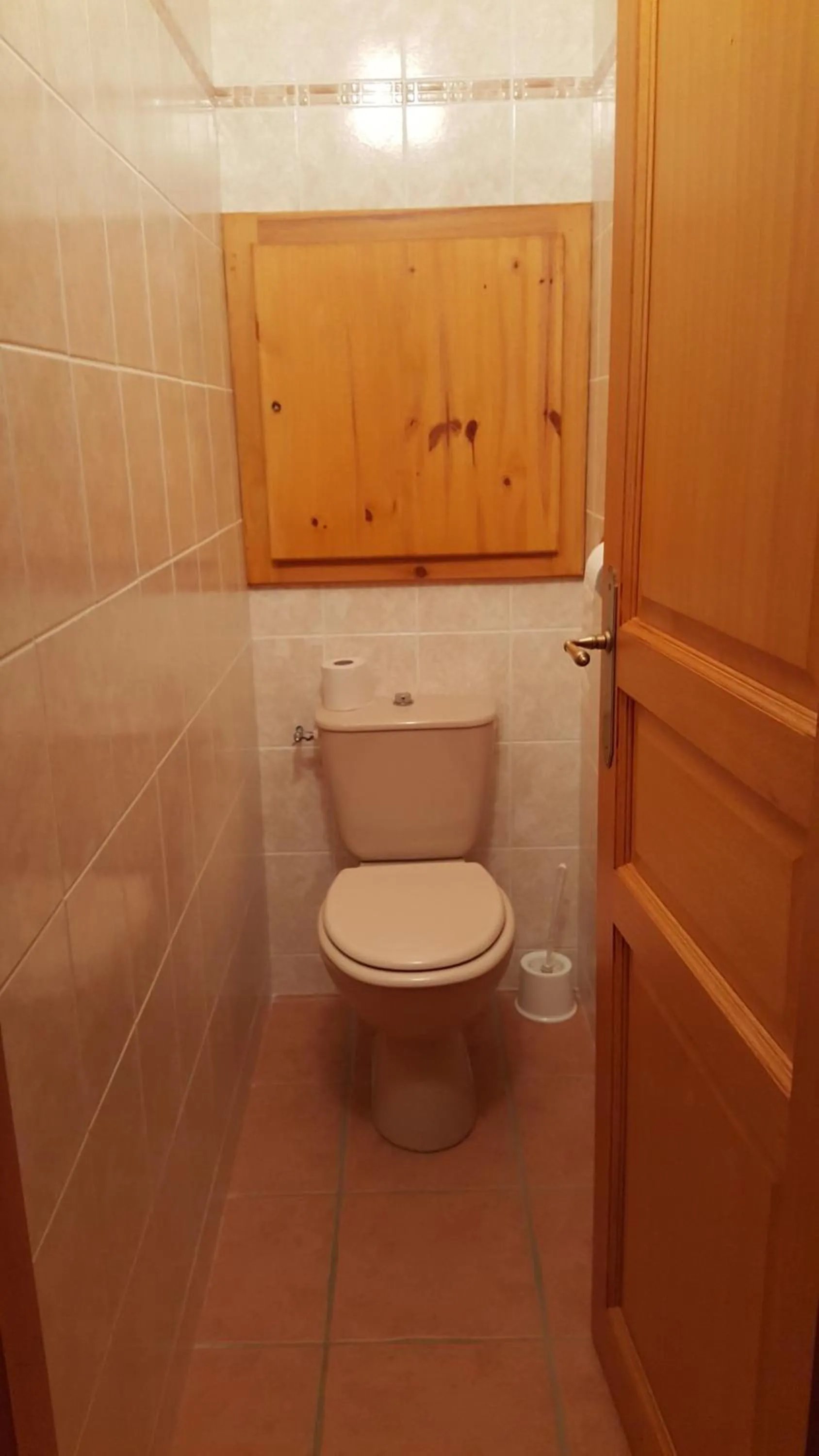 Toilet in Hotel Restaurant La Martiniere