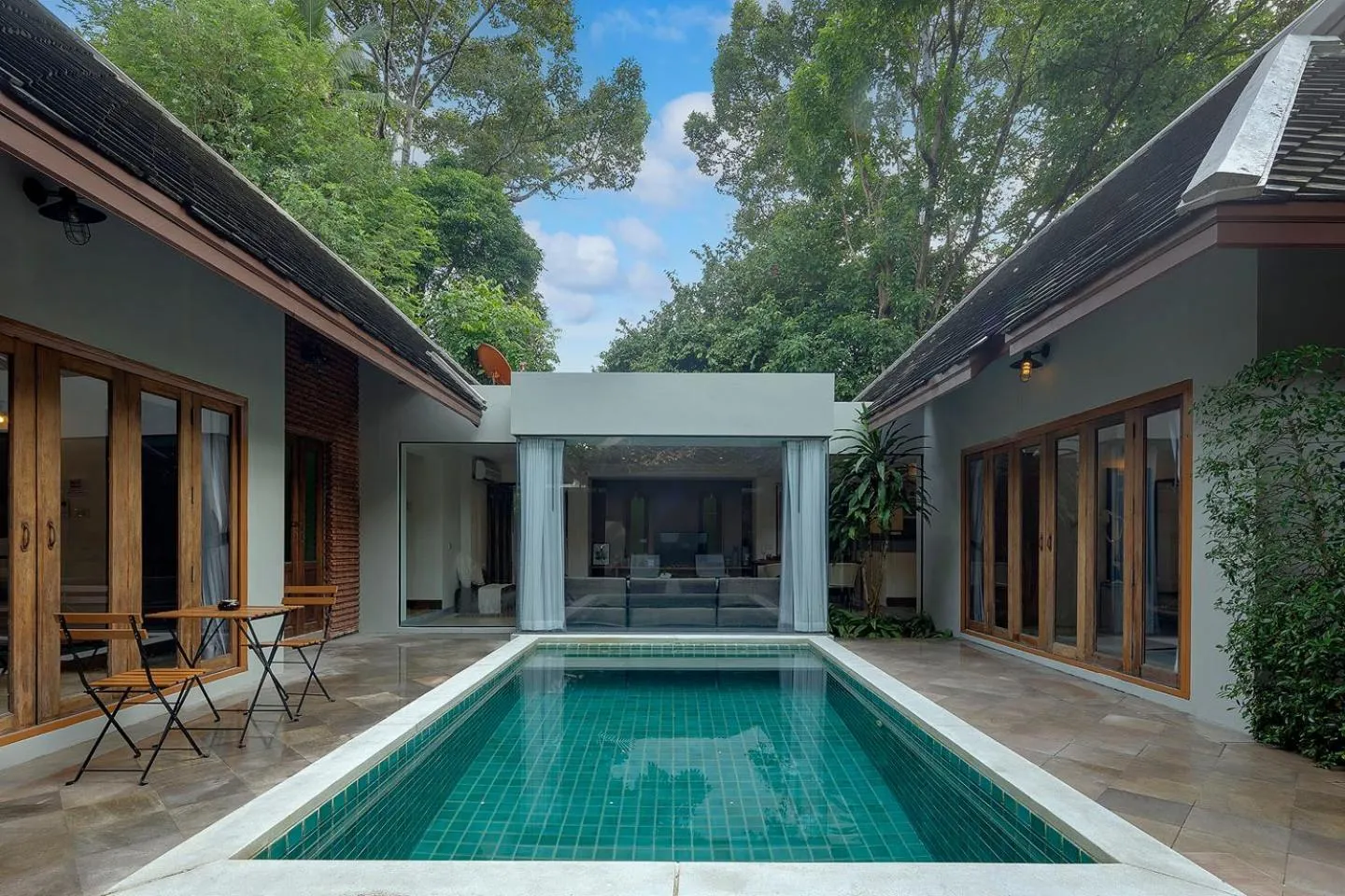 Property building in Baan Khao Hua Jook