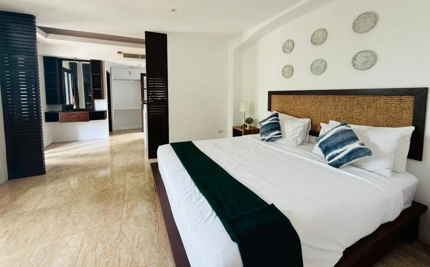Property building, Bed in Baan Khao Hua Jook