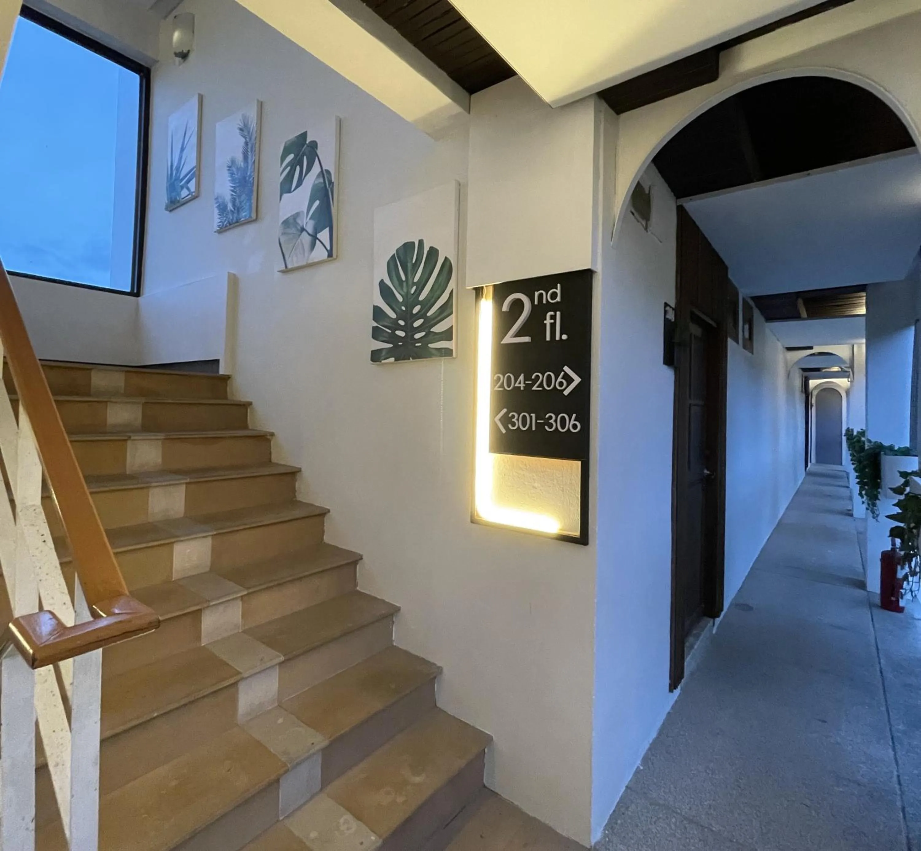 Text overlay in Baan Khao Hua Jook