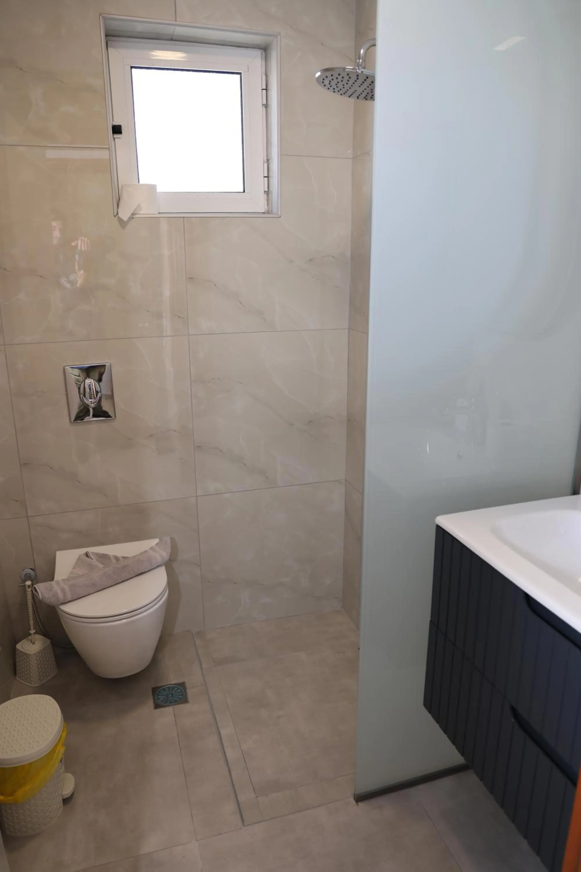 Shower in Marie Hotel