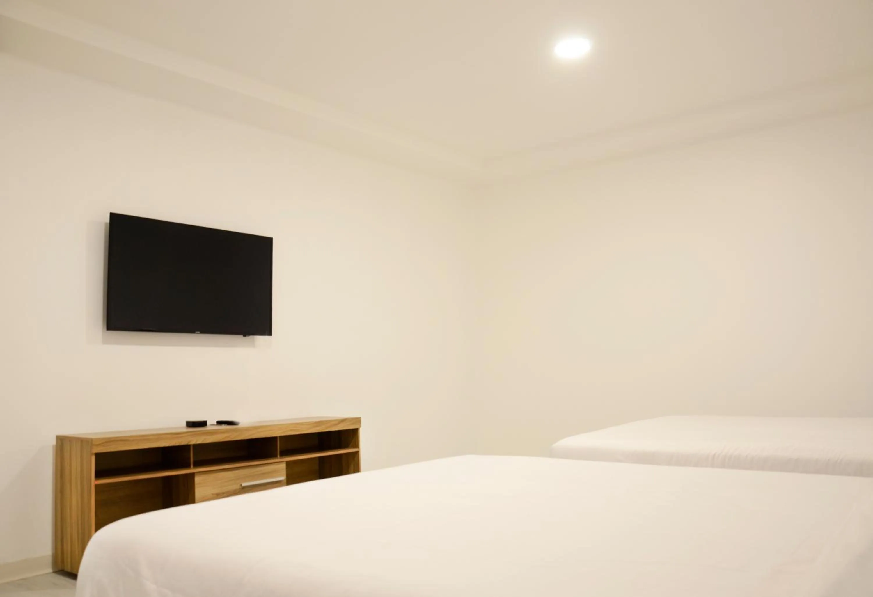 Bedroom, Bed in Edificio Tofino