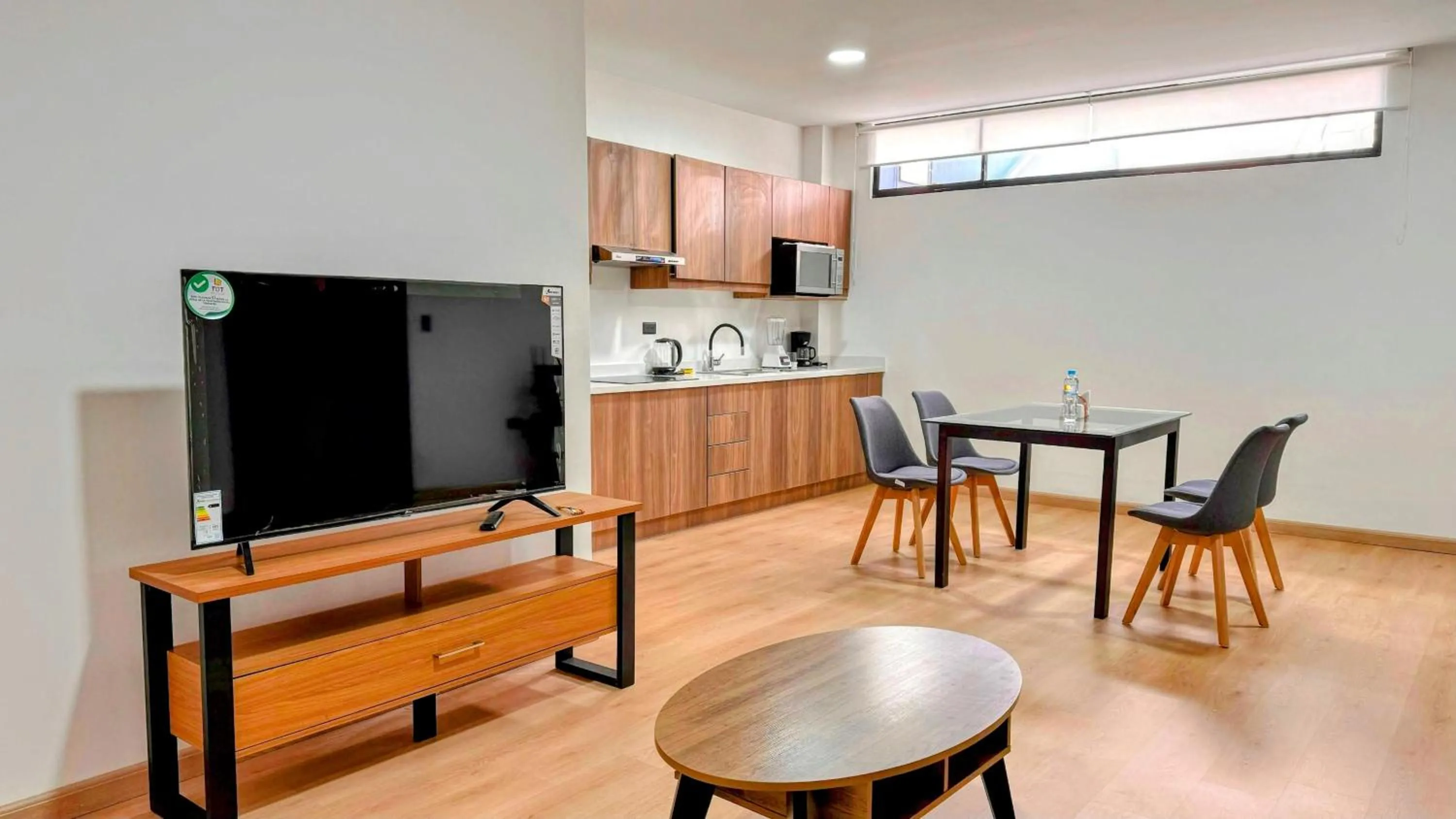 TV and multimedia in Edificio Tofino