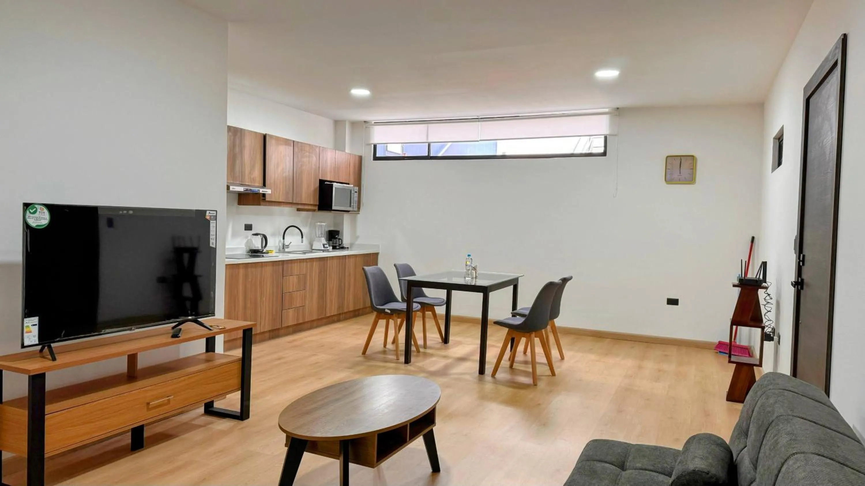 TV and multimedia in Edificio Tofino