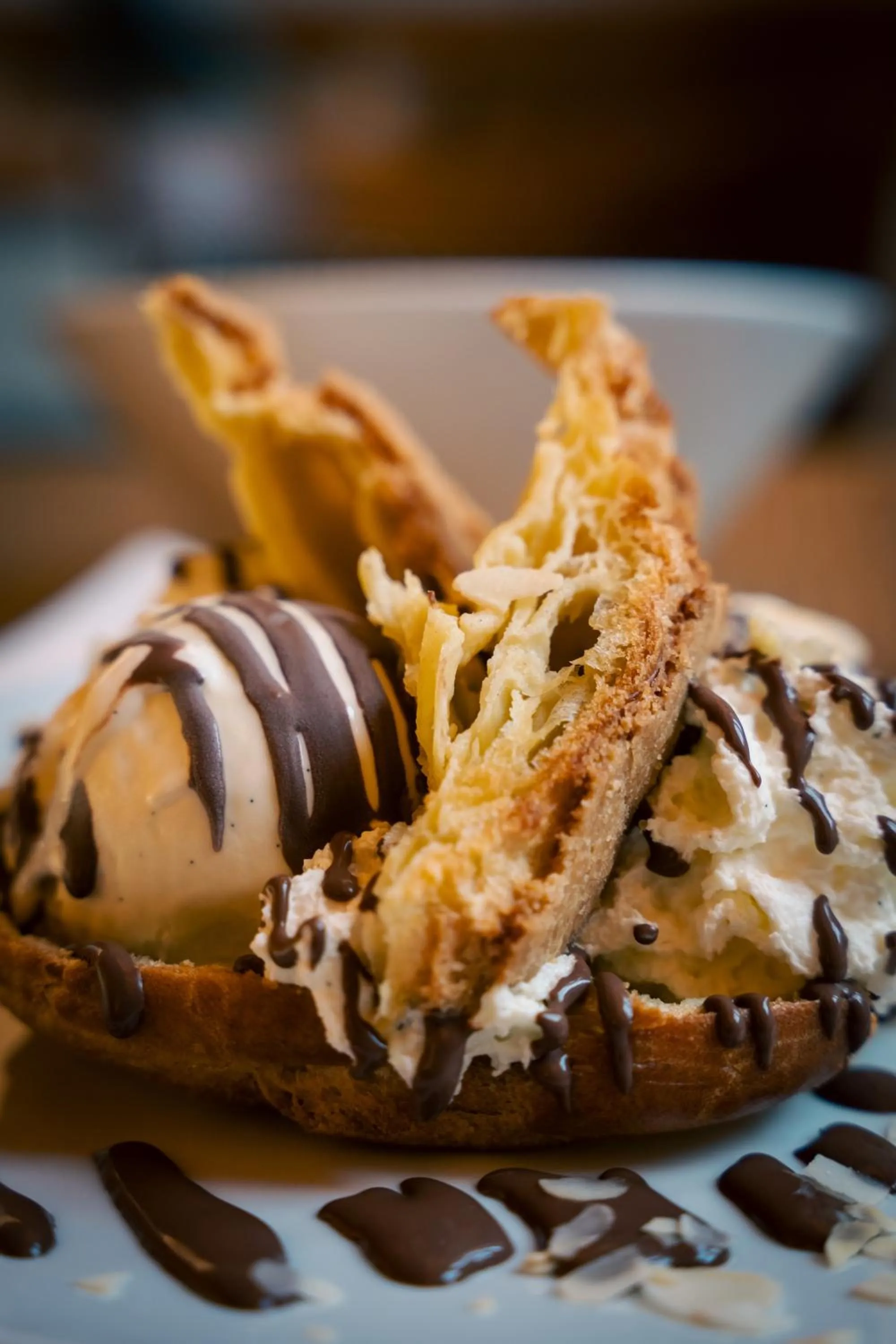 Restaurant/places to eat in Hotel de Commune