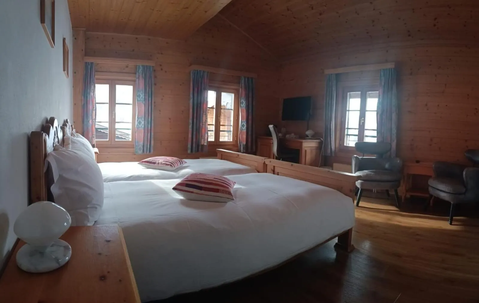 Bedroom in Hotel de Commune