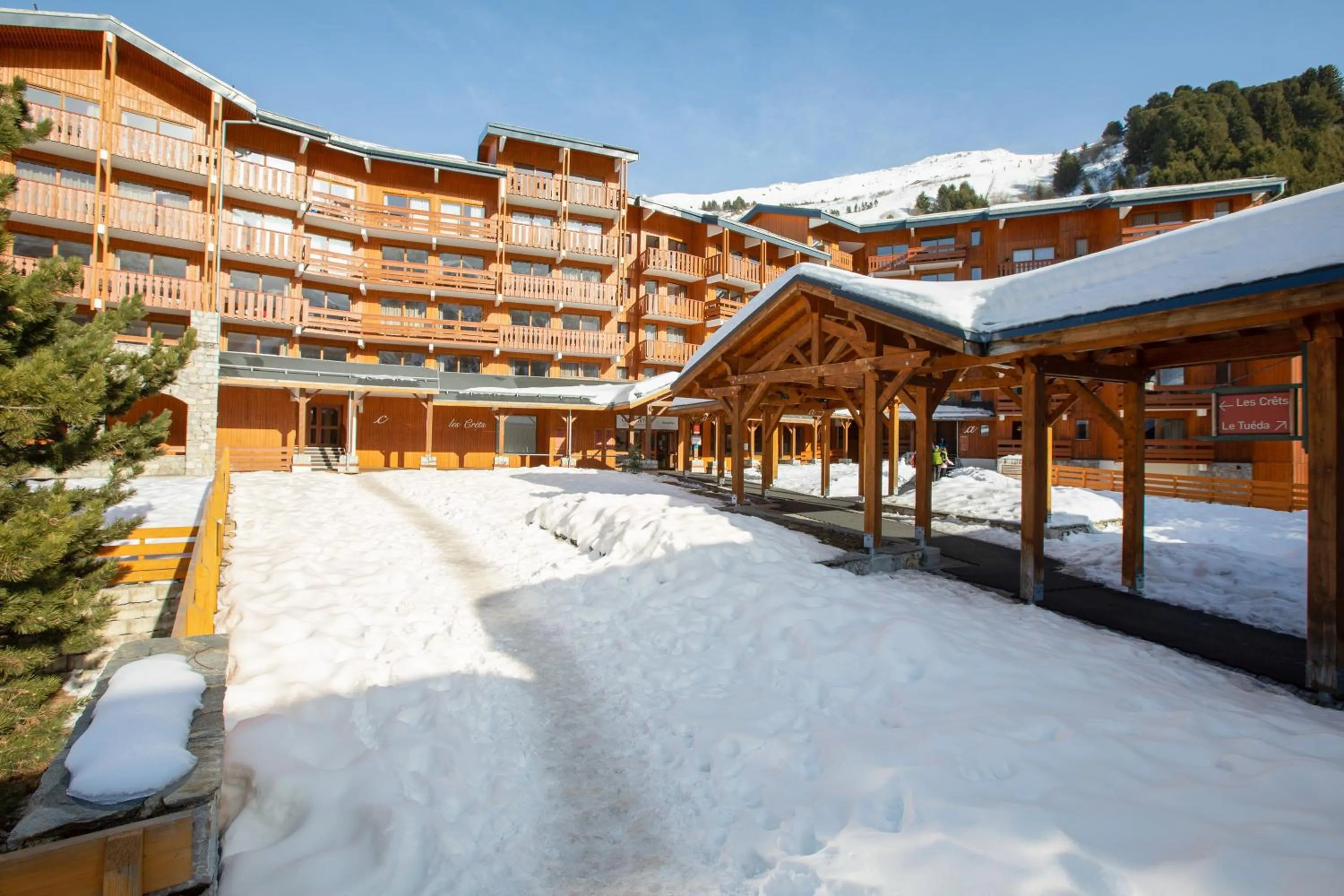 Property building in Résidence Pierre & Vacances Premium les Crets