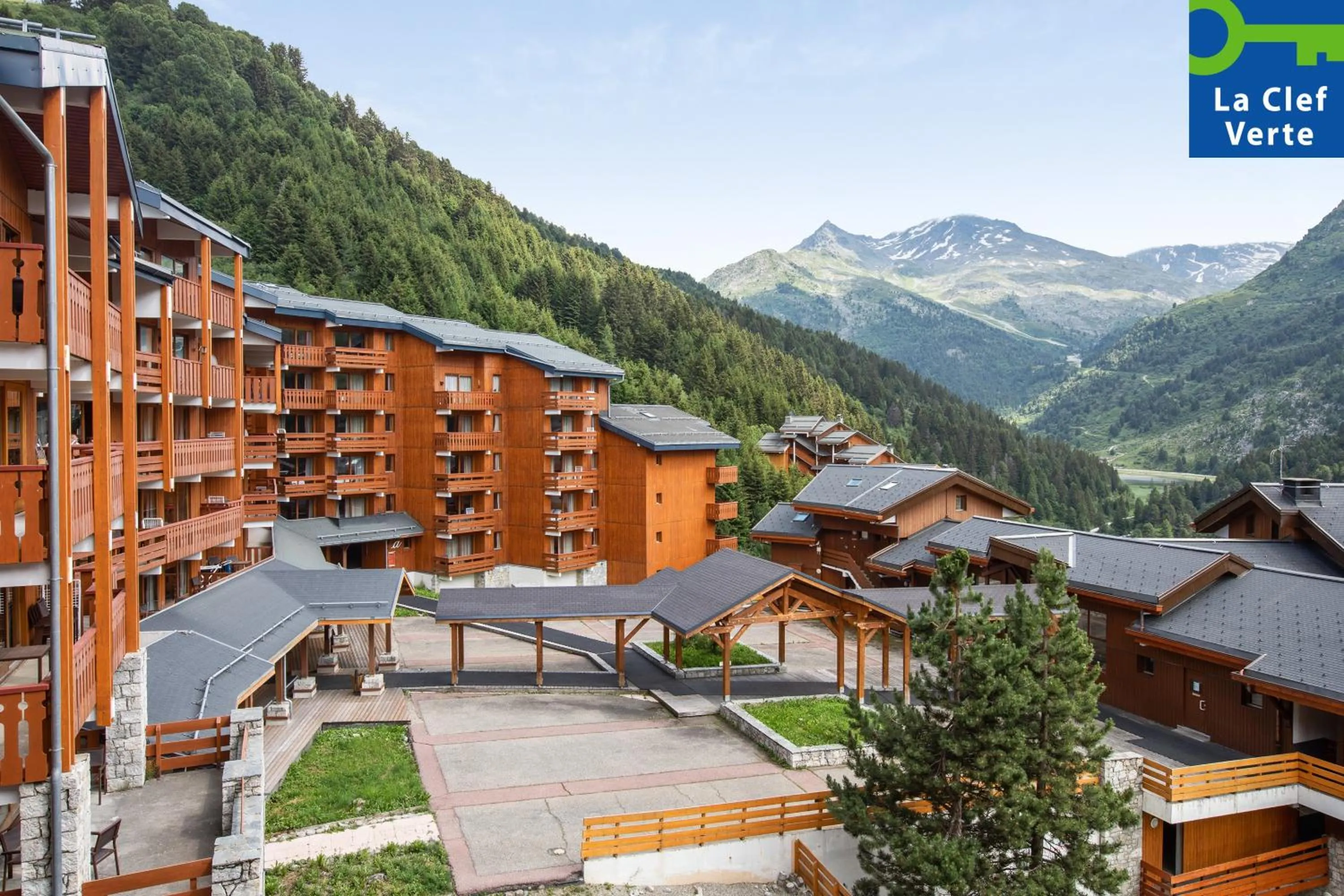 Property building in Résidence Pierre & Vacances Premium les Crets