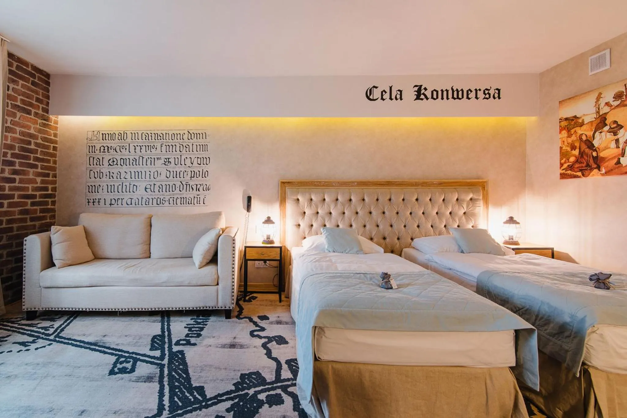 Bed in Hotel Podklasztorze