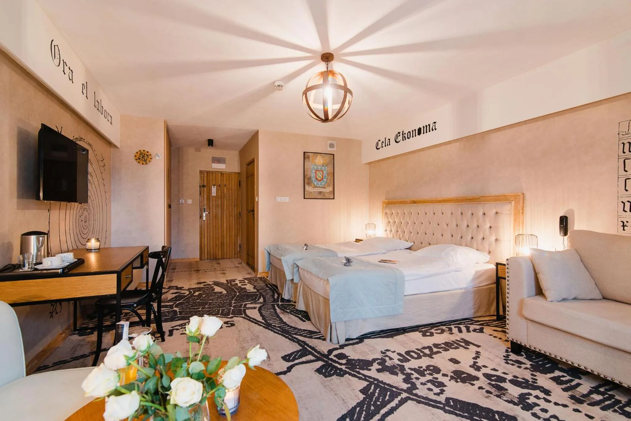 Bed in Hotel Podklasztorze