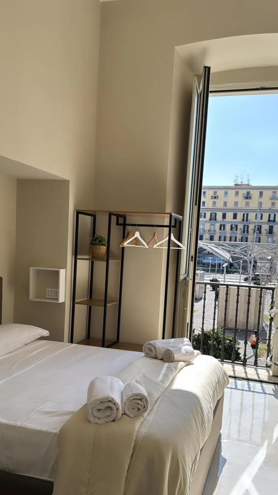 Balcony/Terrace, Bed in Royal Flower