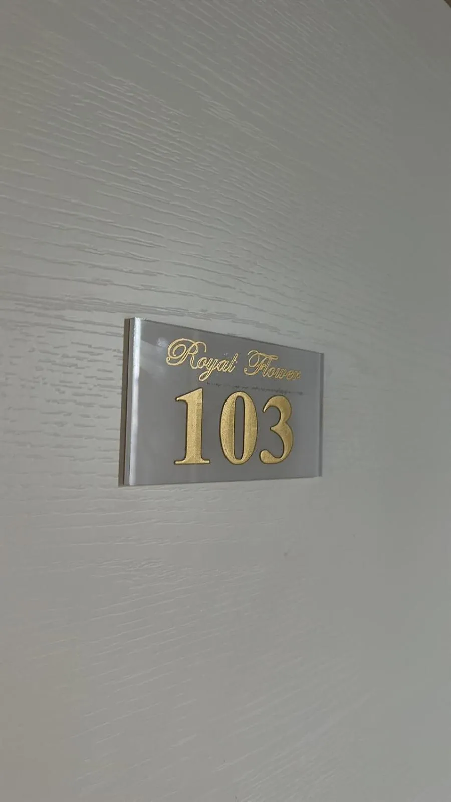 Bedroom in Royal Flower