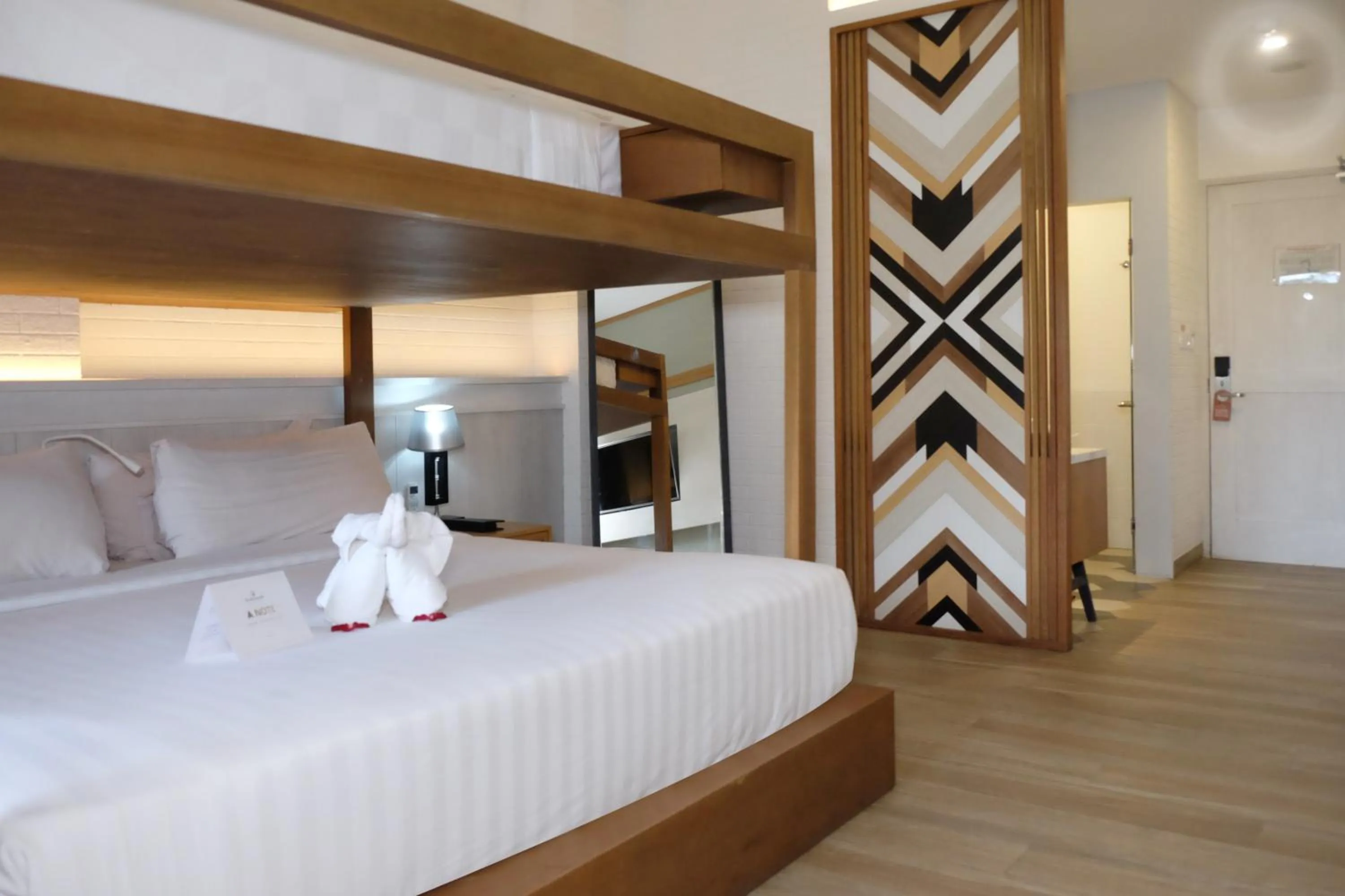 Bed in Jambuluwuk Convention Hall & Resort Batu