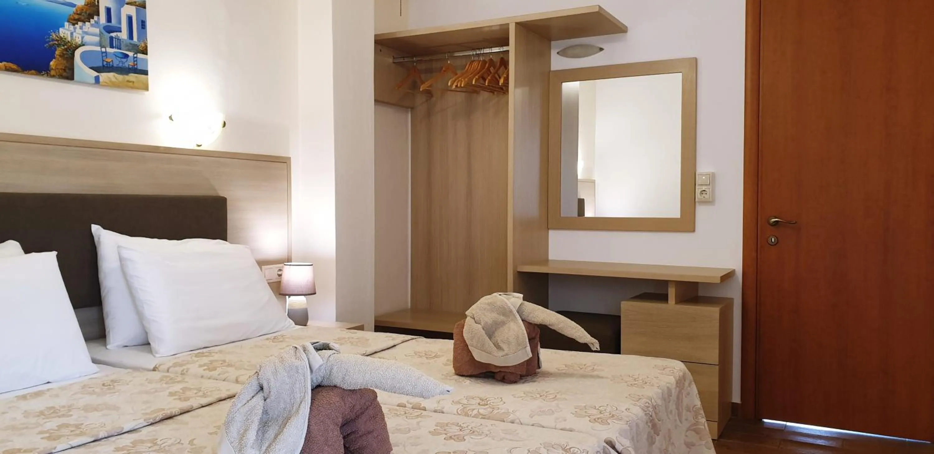 Bedroom, Bed in Apollo Studios