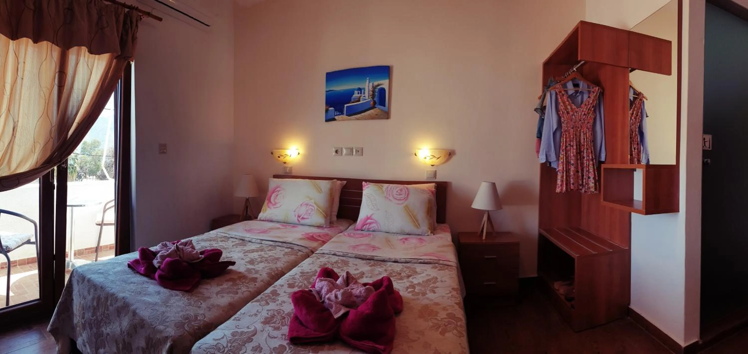 Bedroom, Bed in Apollo Studios