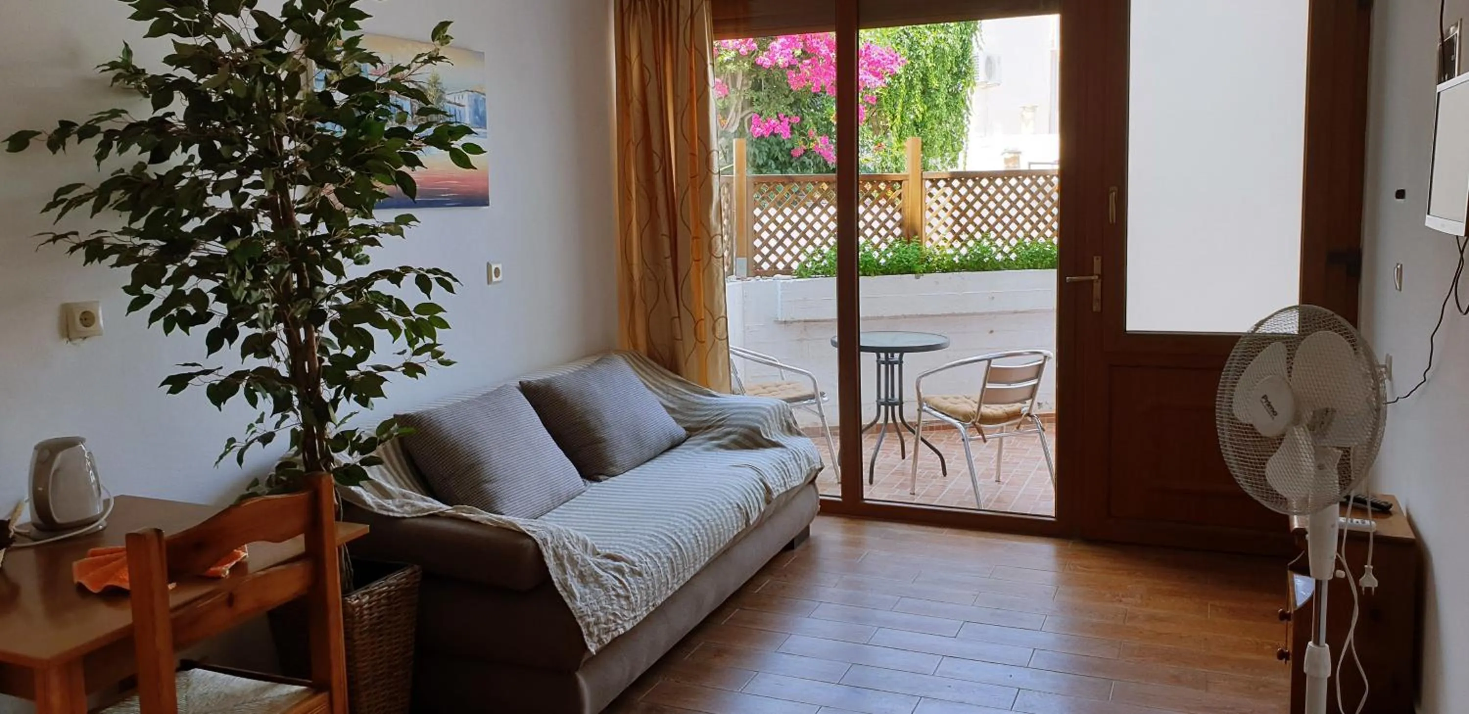 Living room in Apollo Studios