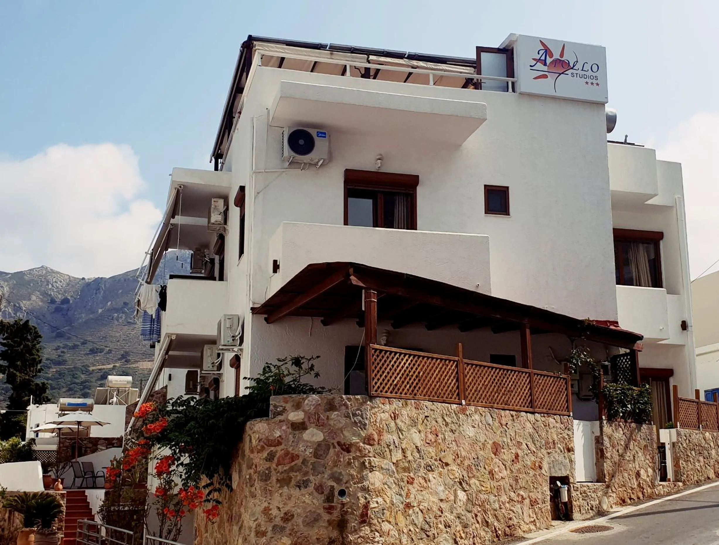 Property building in Apollo Studios