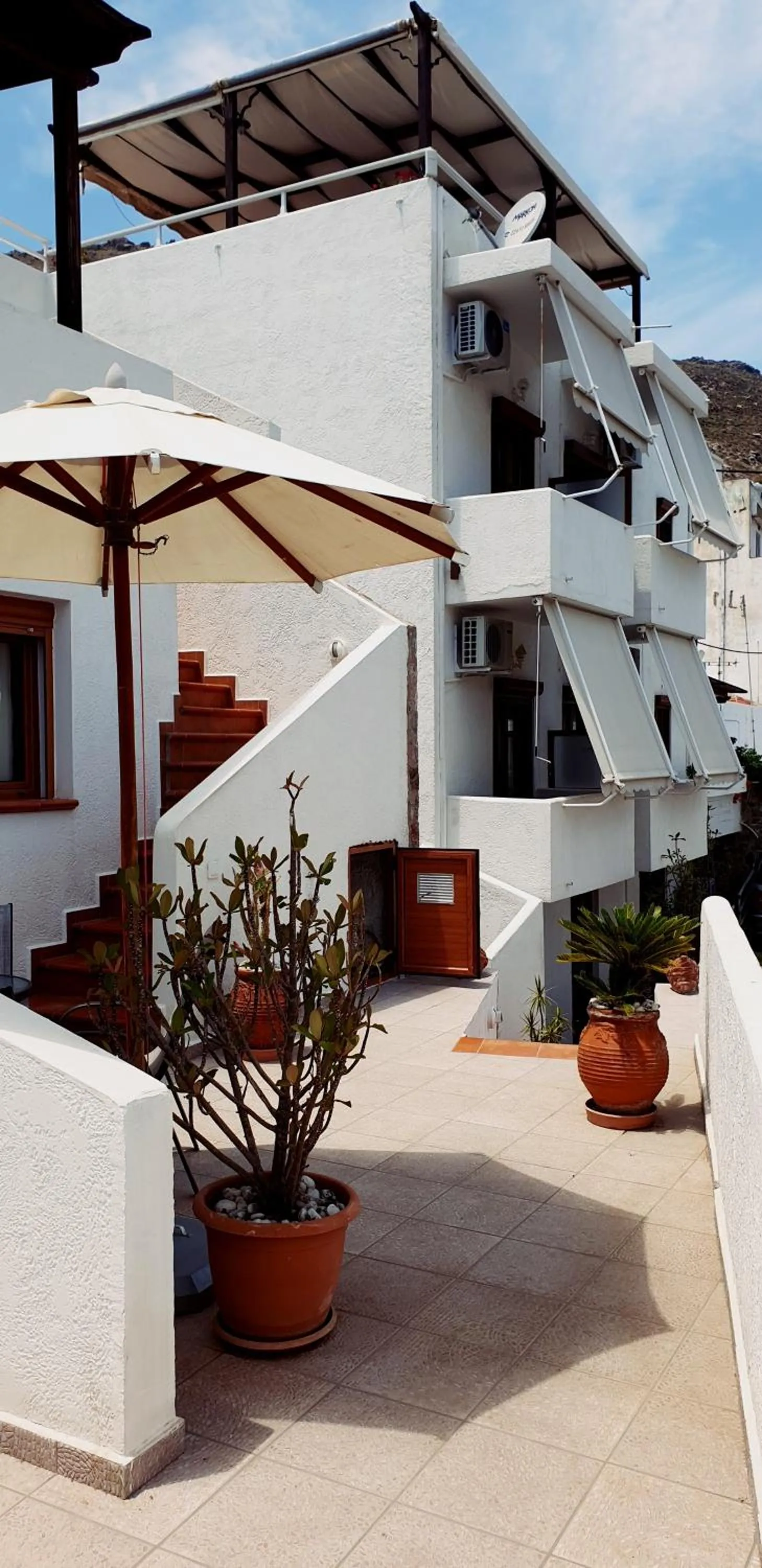 Property building in Apollo Studios