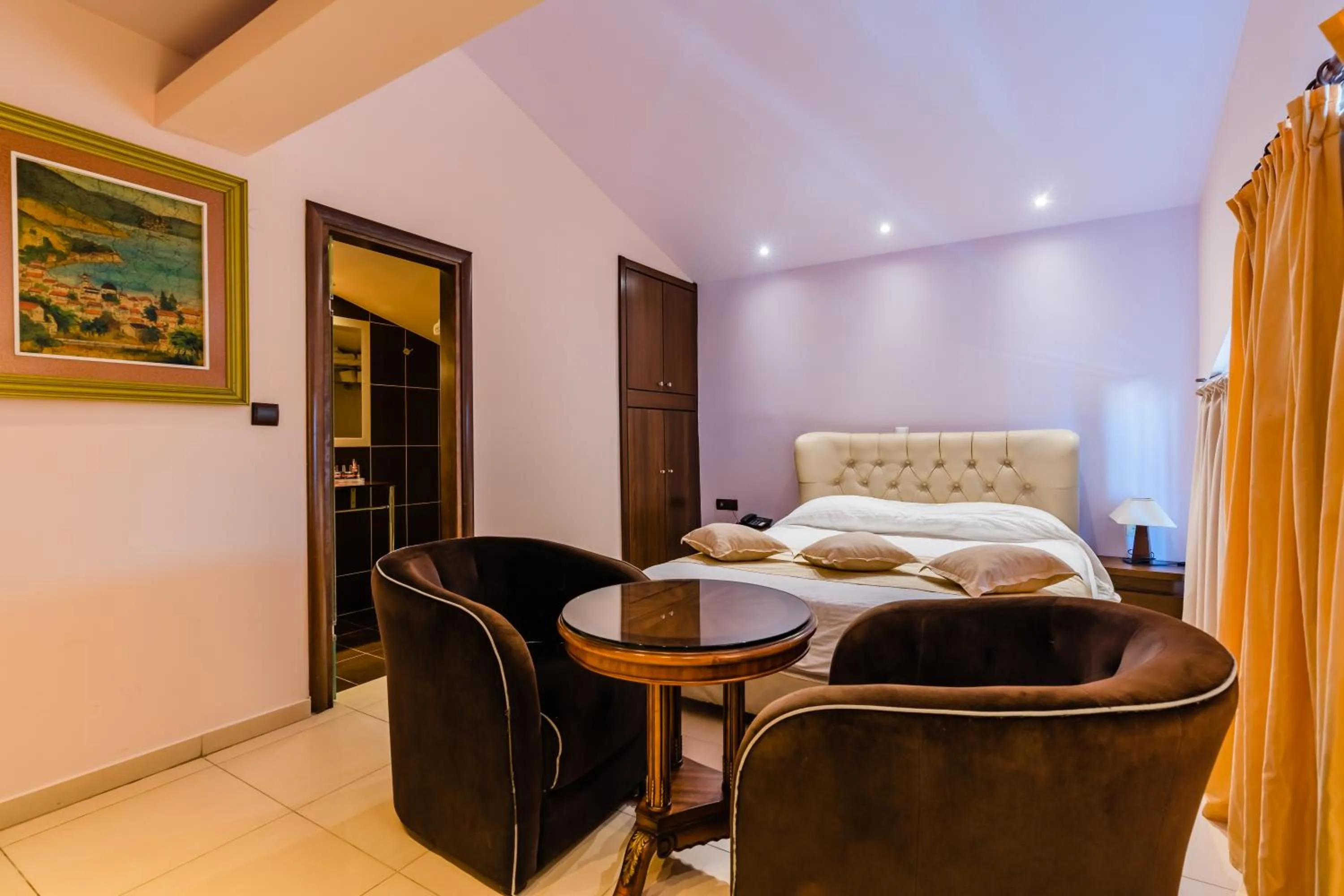 Bed in Panorama Hotel