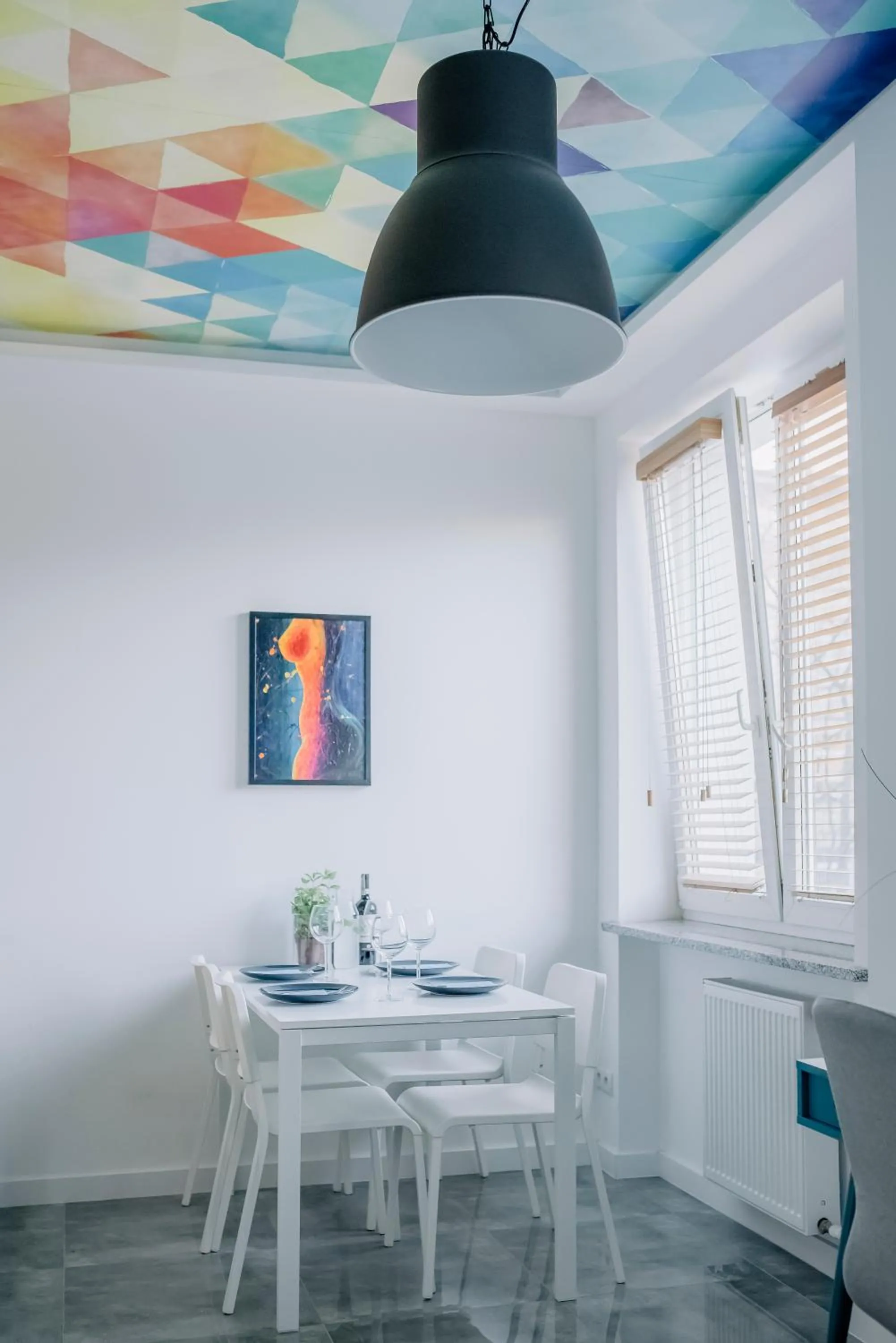 Kitchen or kitchenette in APARTEL Plac Zbawiciela Studio