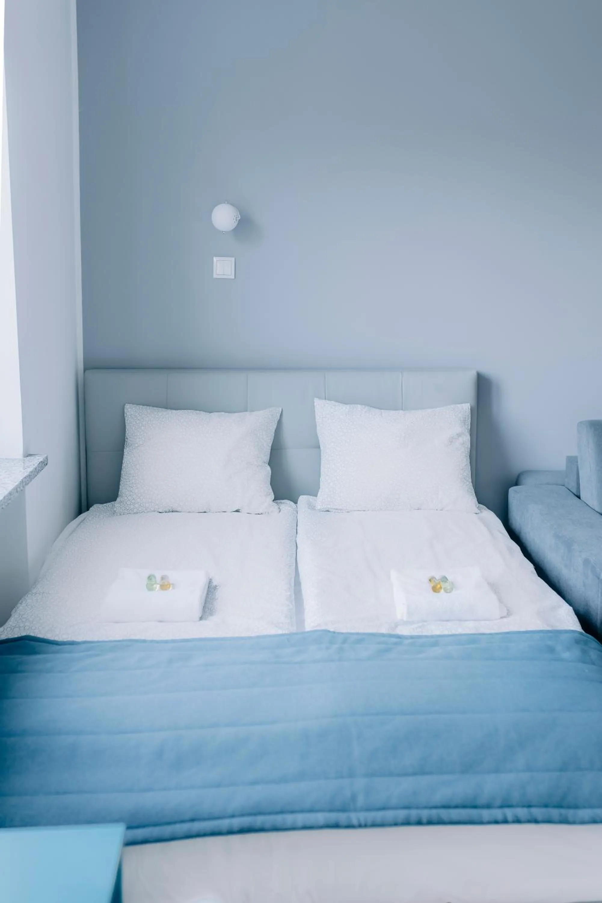 Bed in APARTEL Plac Zbawiciela Studio