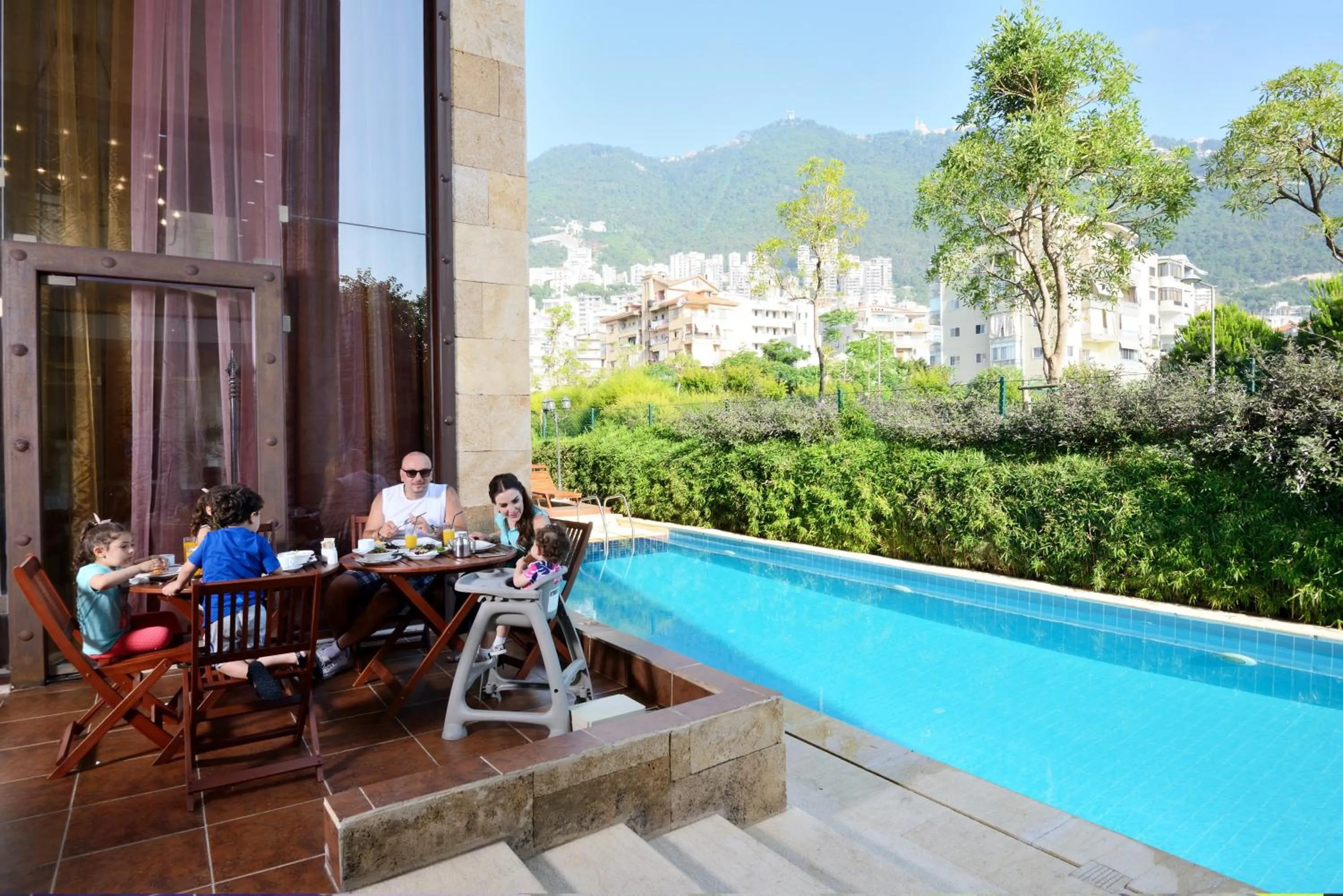 Patio in Reston Hotel