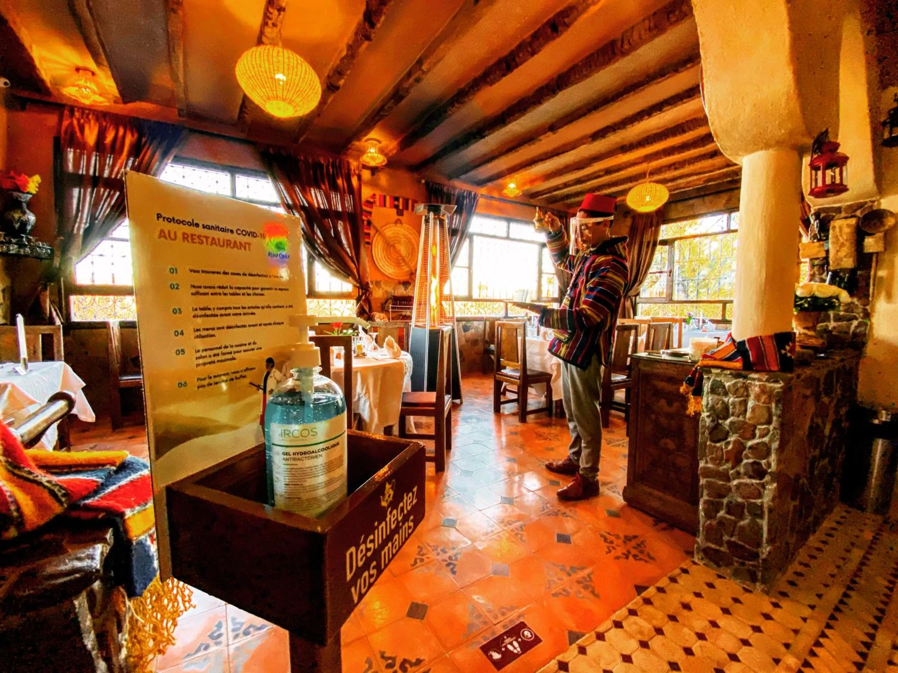 Restaurant/places to eat in Riad Chay & Boutique