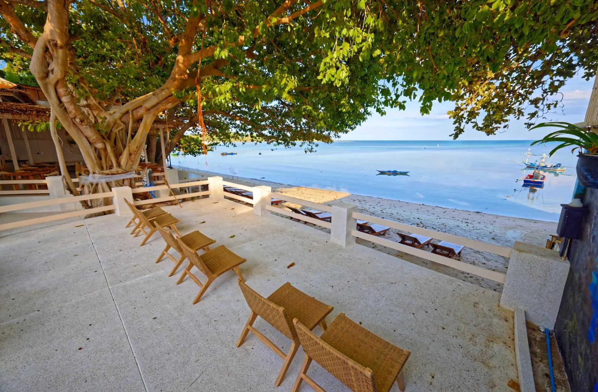 Patio in Blue Turtle Hotel Samui