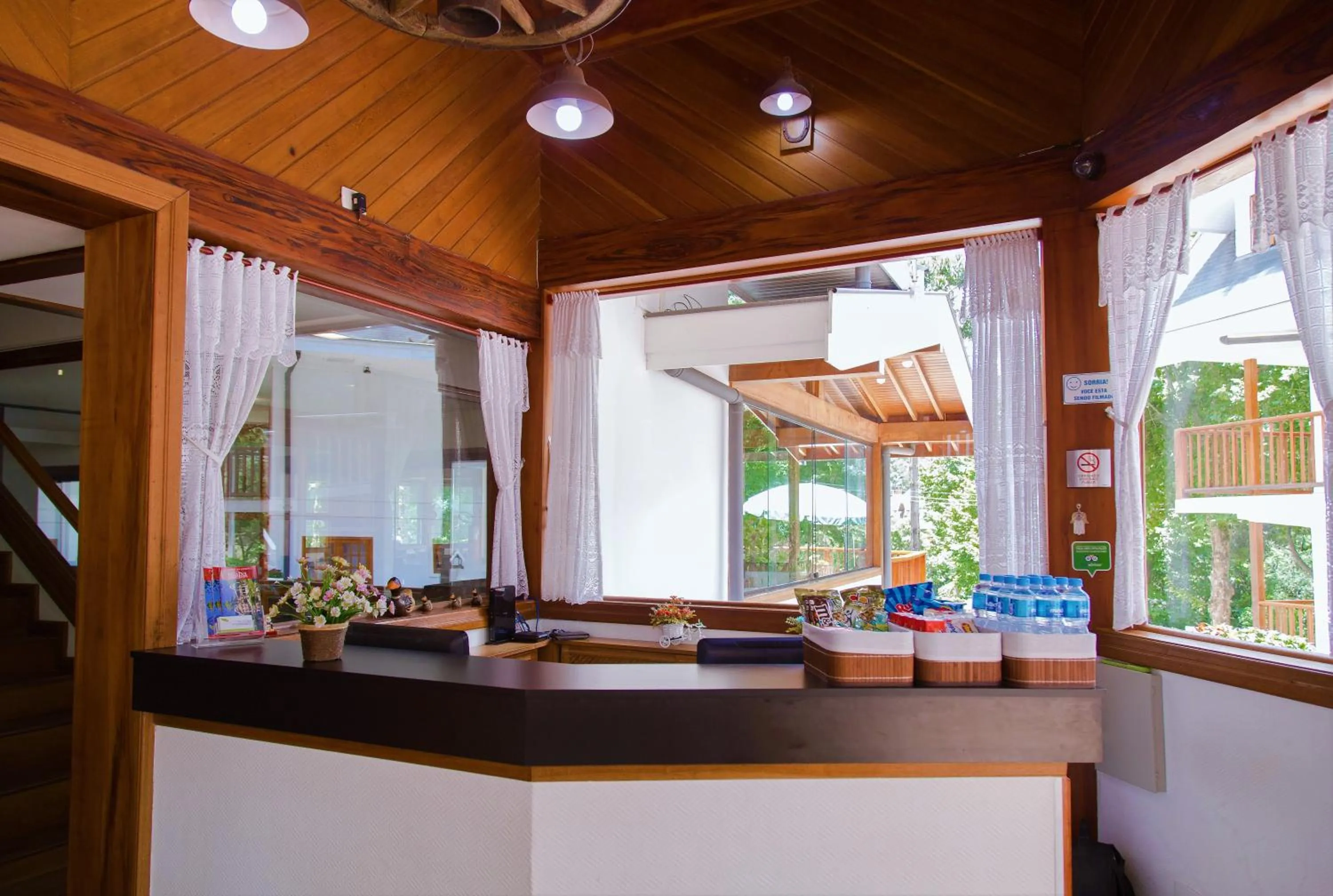 Lobby or reception in Pousada Campos dos Holandeses - Campos do Jordao