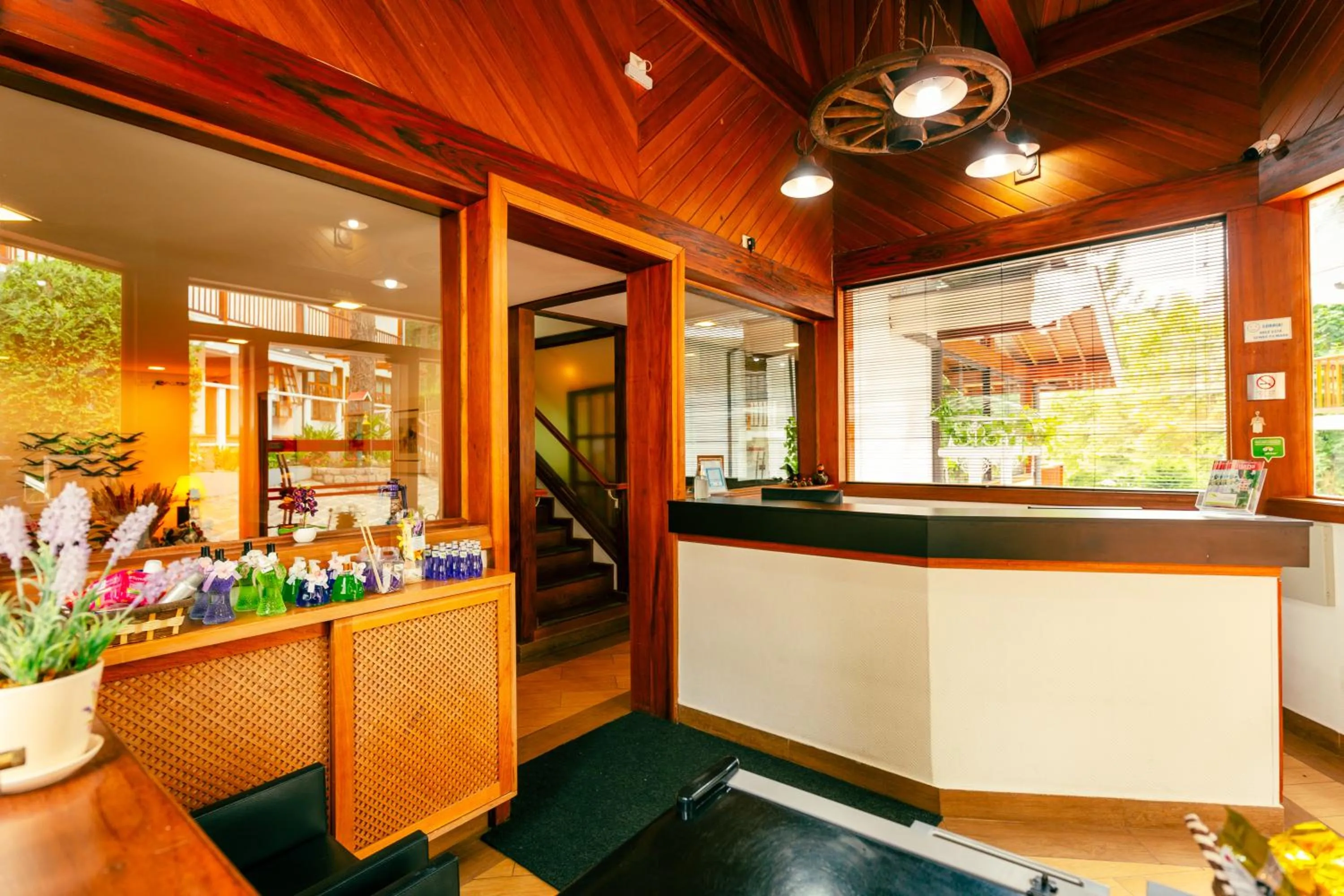 Lobby or reception in Pousada Campos dos Holandeses - Campos do Jordao