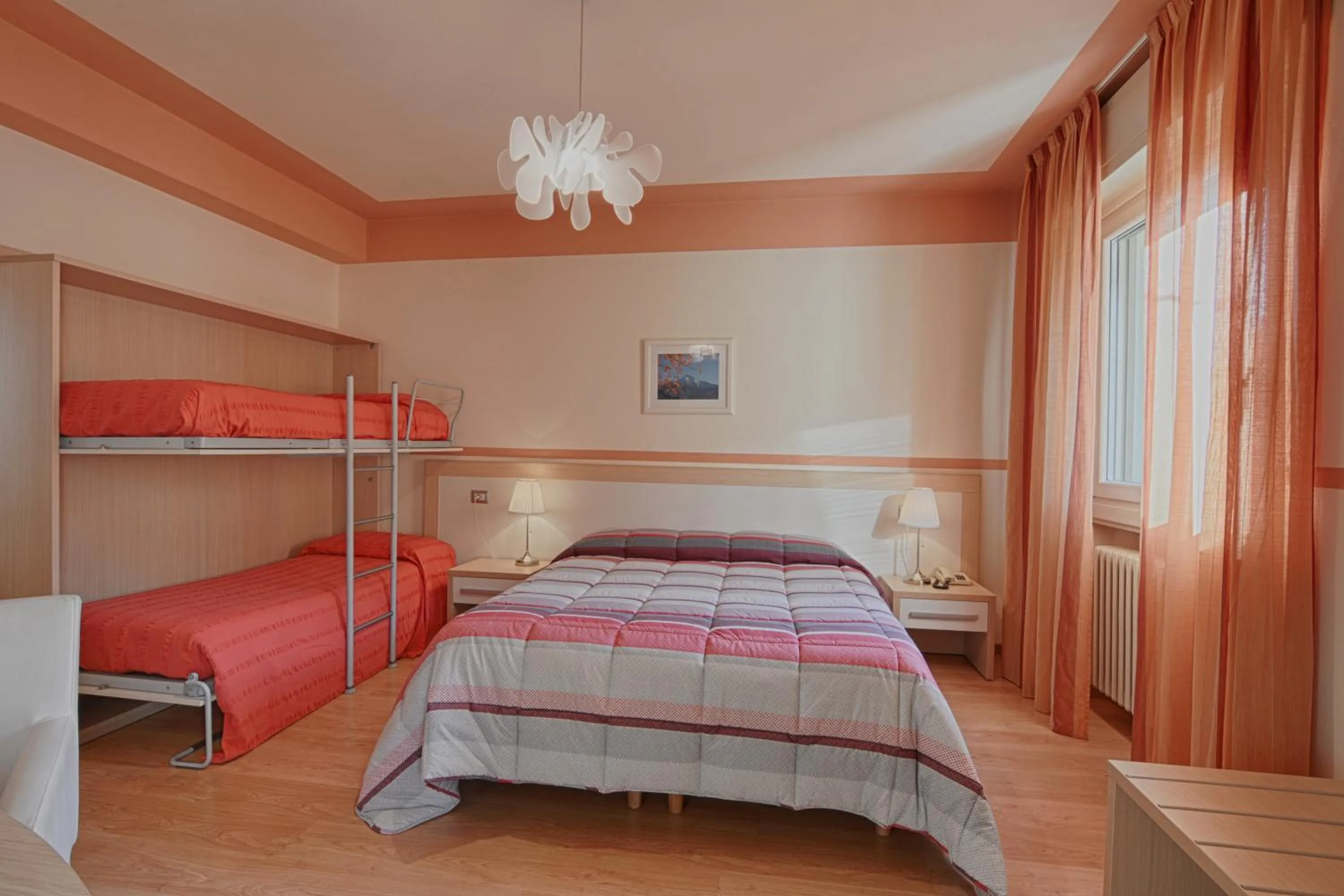 Photo of the whole room, Bed in Hotel Europa - Sorico