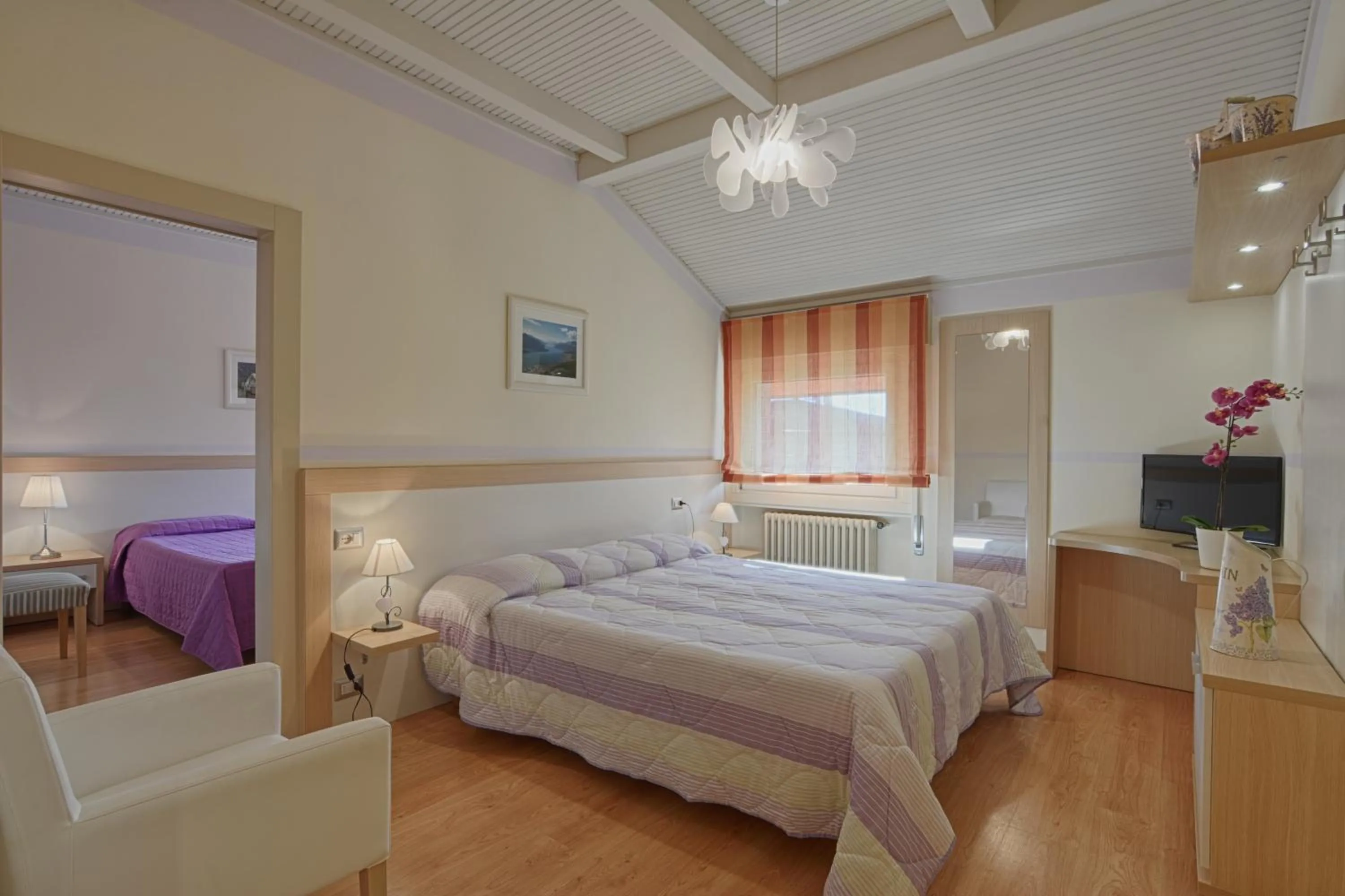 Photo of the whole room, Bed in Hotel Europa - Sorico