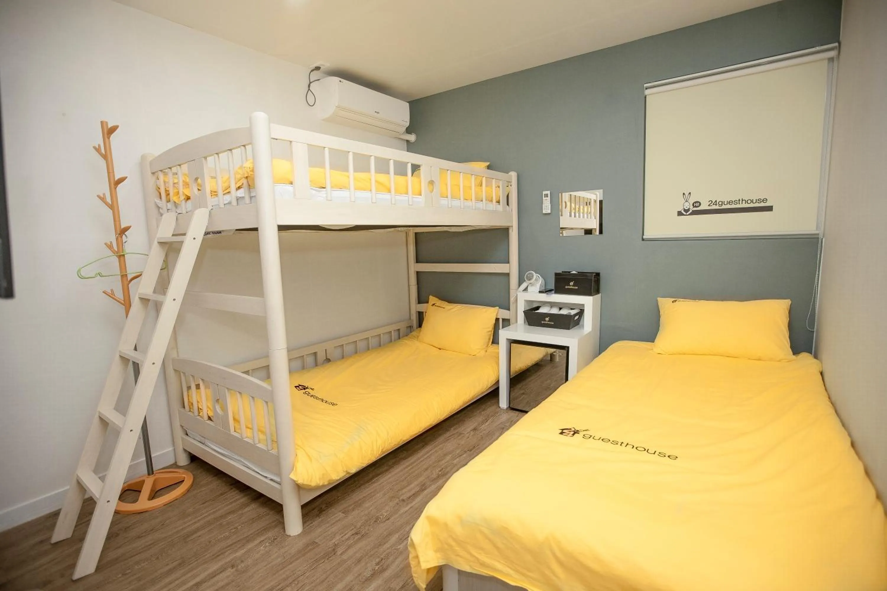 Bed in 24 Guesthouse Jeonju