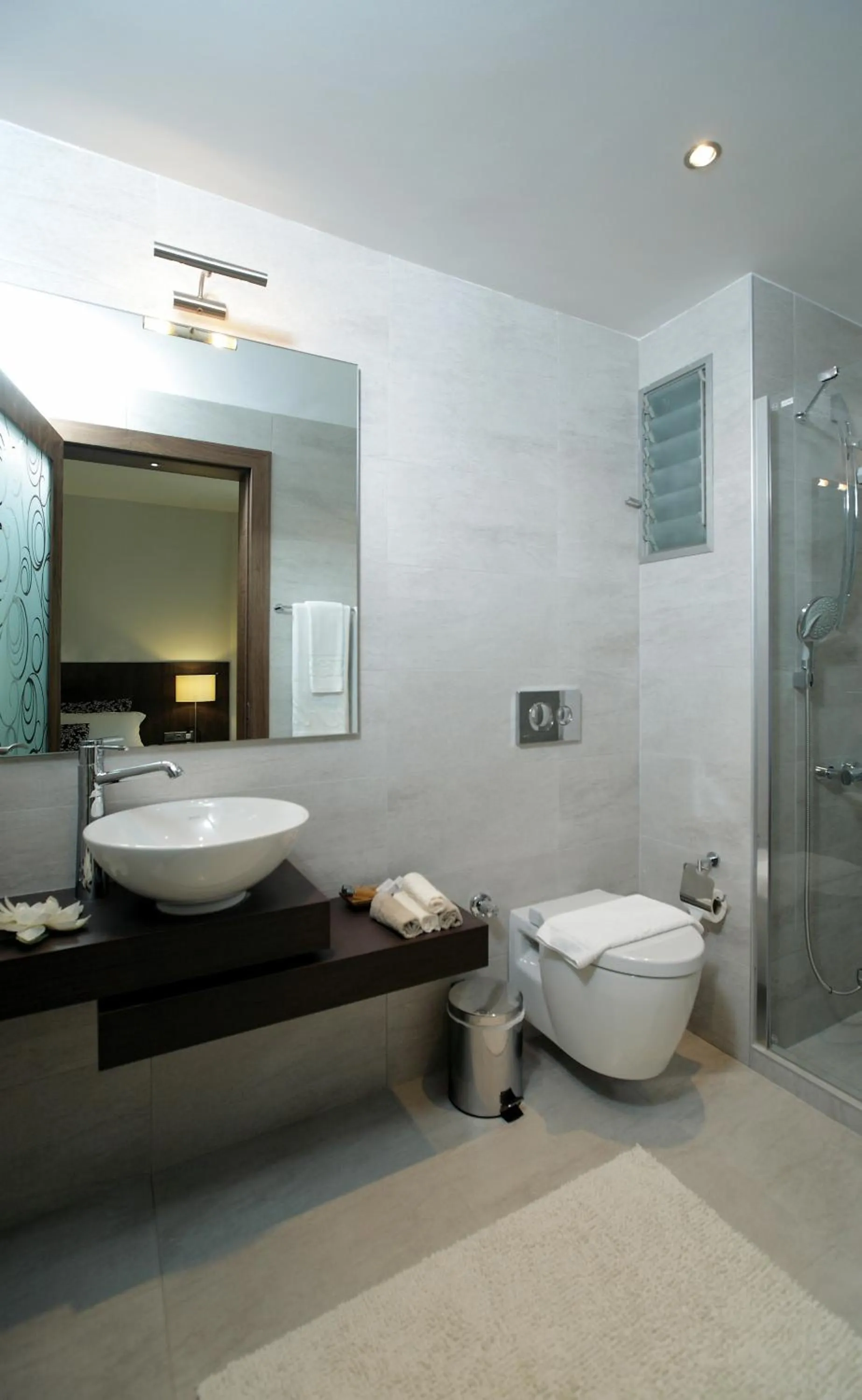 Bathroom in Torbahan Hotel