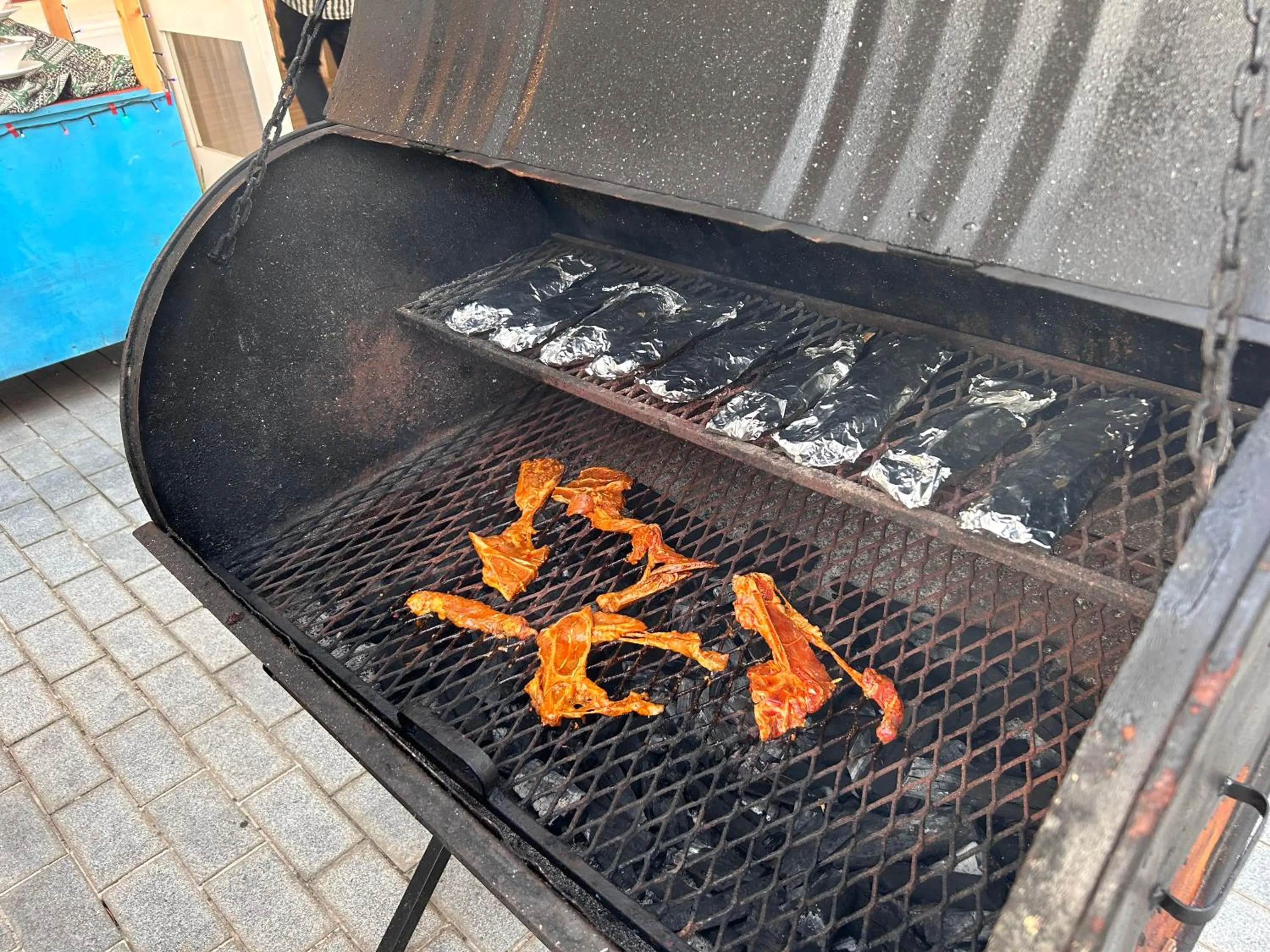 Restaurant/places to eat in Riviera Suites Melaka