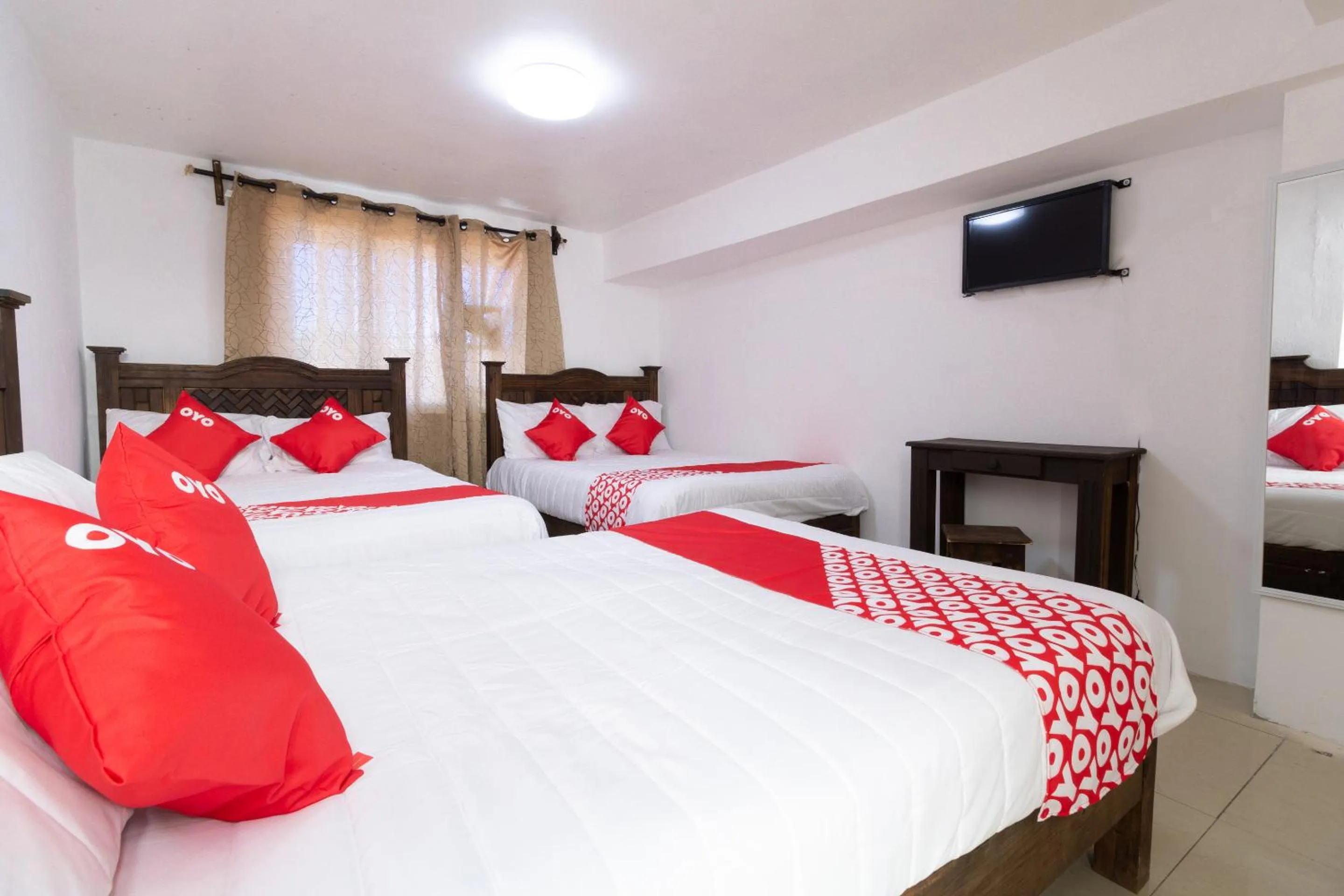 Bedroom, Bed in OYO Hotel Punta Guadalupe, San Cristóbal de las Casas