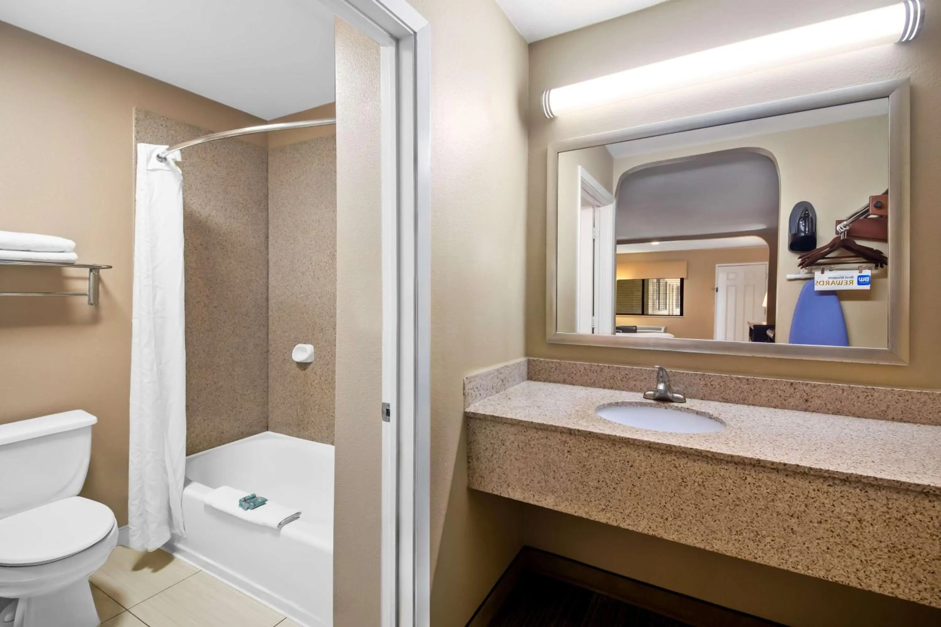 Bathroom in Best Western Cedar Inn