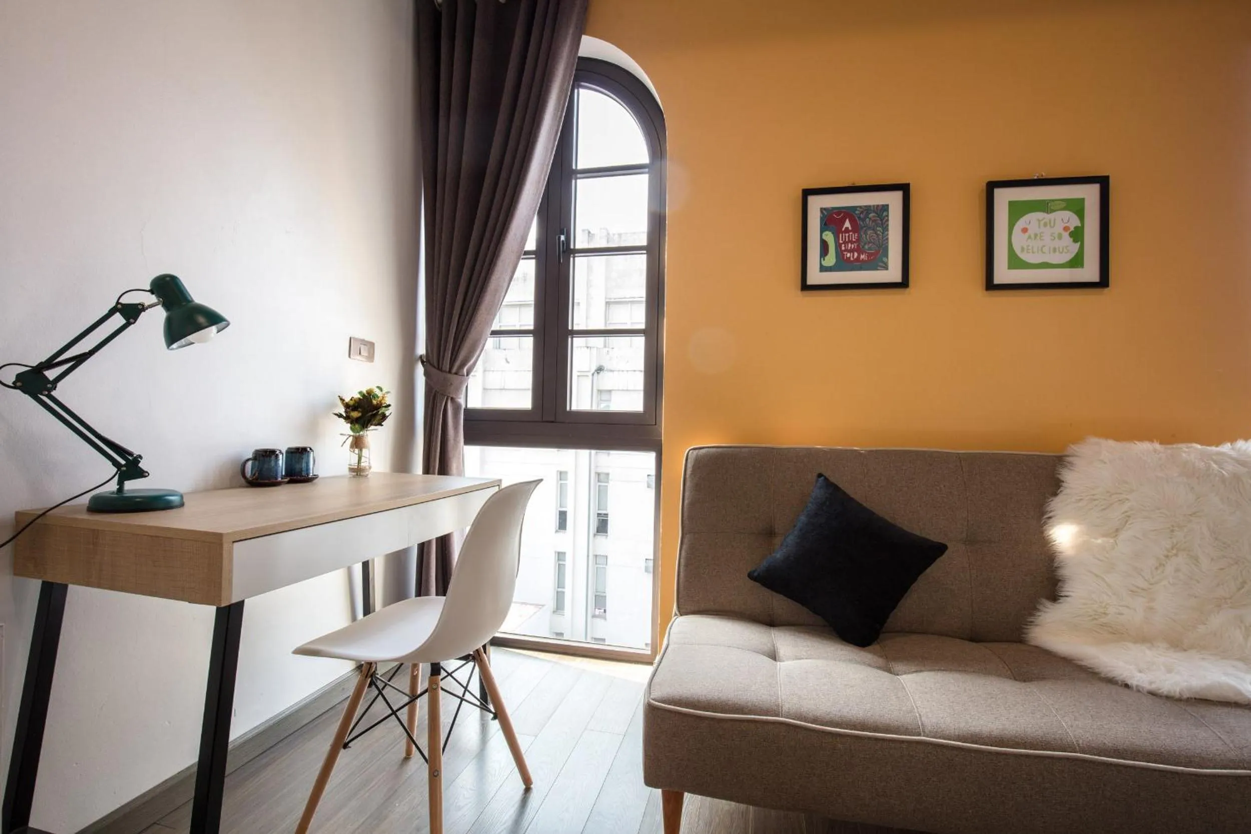 Seating area in SaziHome Le Thanh Tong Hanoi