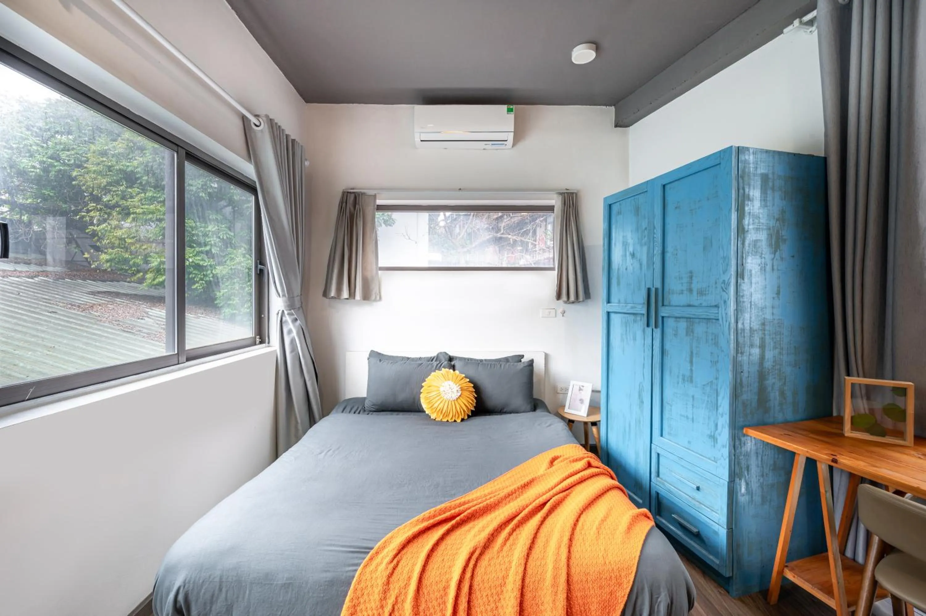 Bed in SaziHome Le Thanh Tong Hanoi