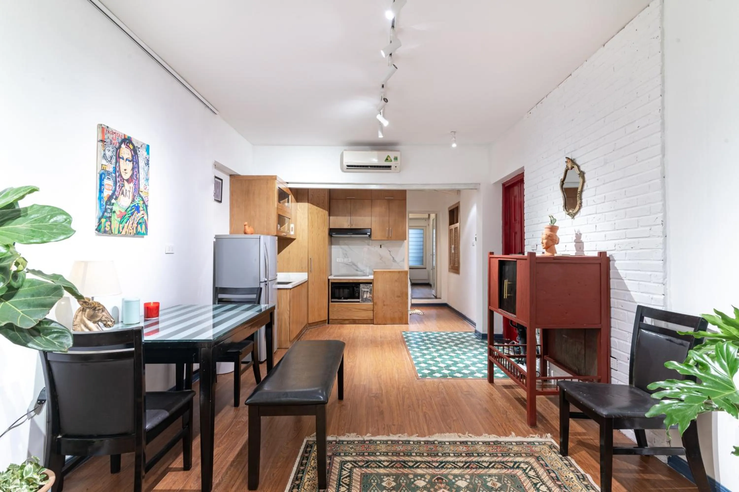 Dining area in SaziHome Le Thanh Tong Hanoi