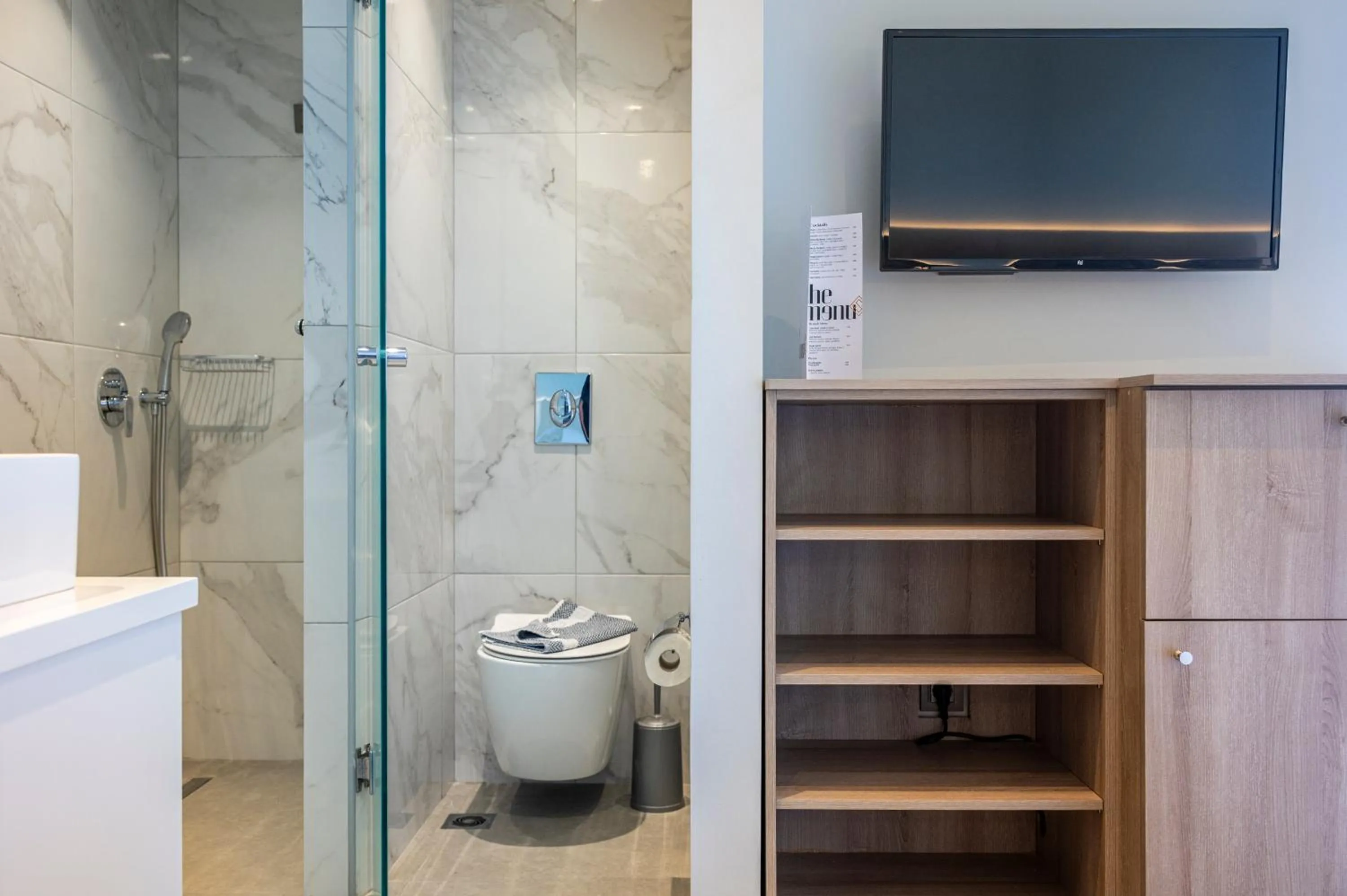 Shower in Sonia Hotel & Suites - Adults Only