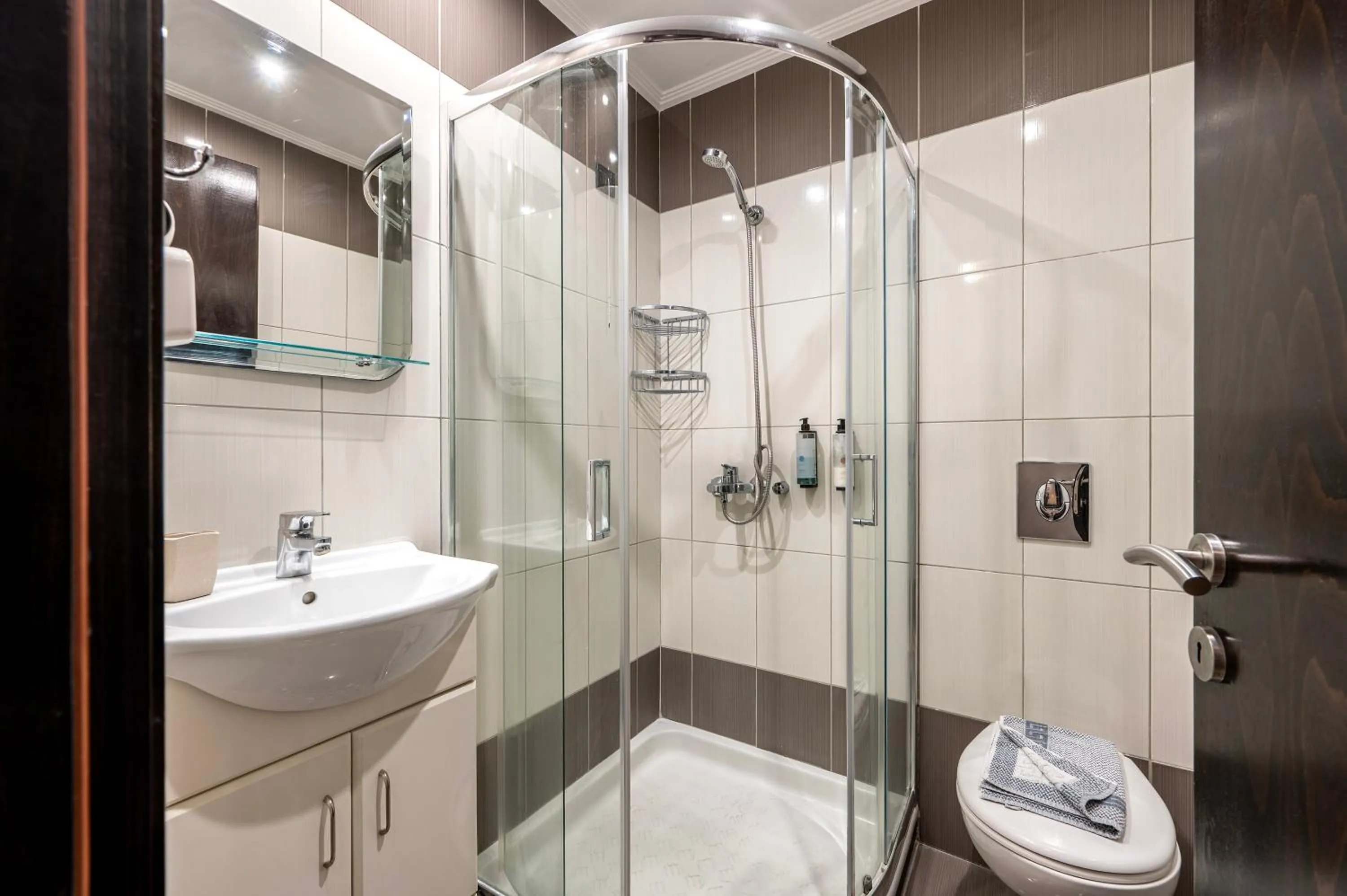 Shower in Sonia Hotel & Suites - Adults Only